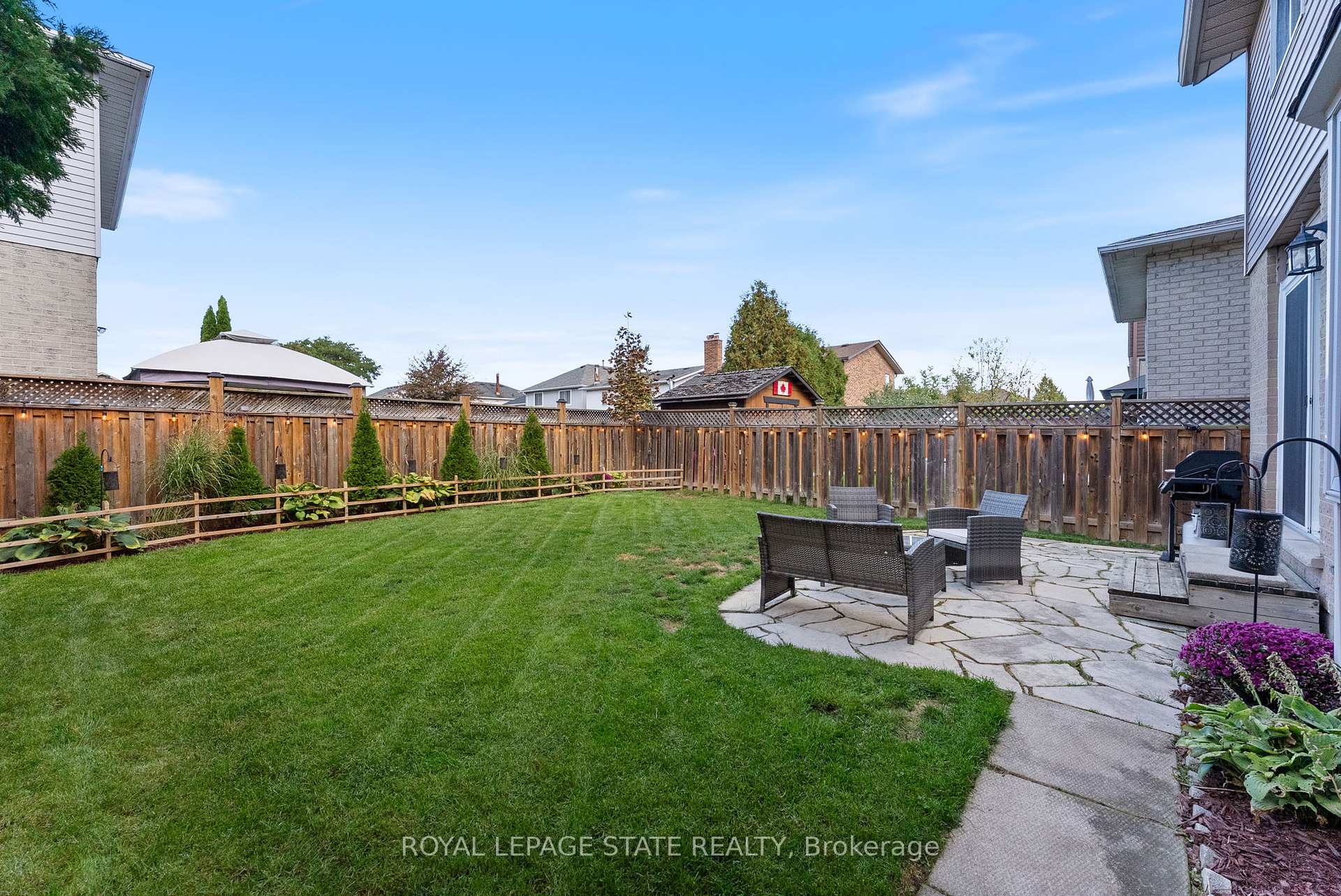 Photo 38 of 126 Charing Drive, Hamilton, Rushdale — HOMEH