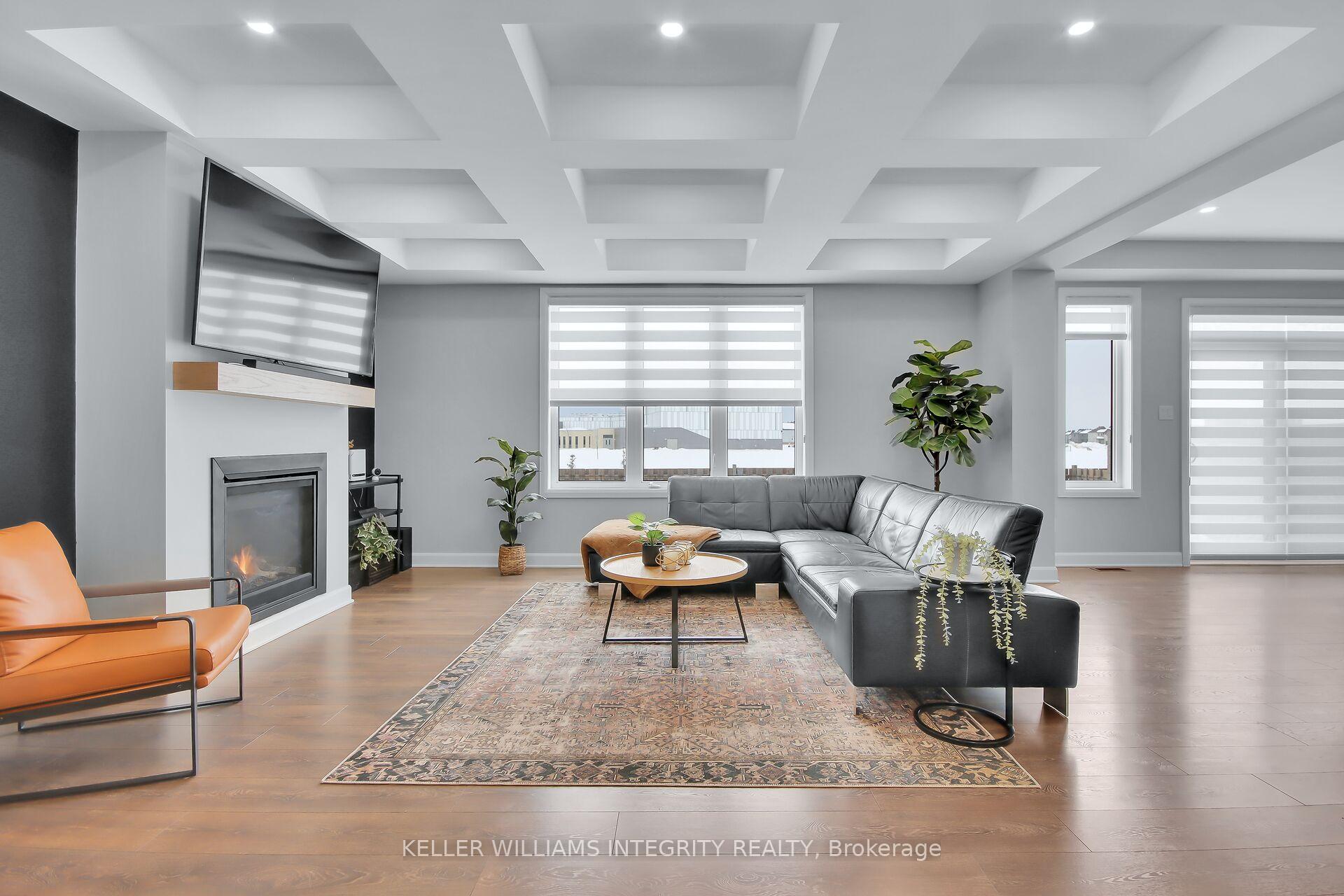 Photo 8 of 23 Aura Avenue, Ottawa, Barrhaven - Heritage Park — HOMEH