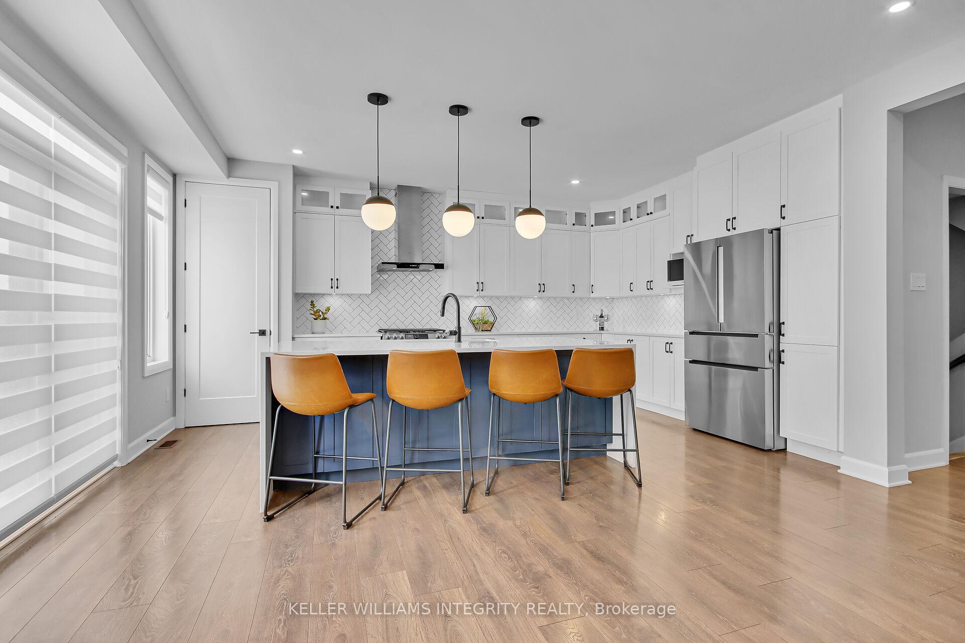Photo 20 of 23 Aura Avenue, Ottawa, Barrhaven - Heritage Park — HOMEH