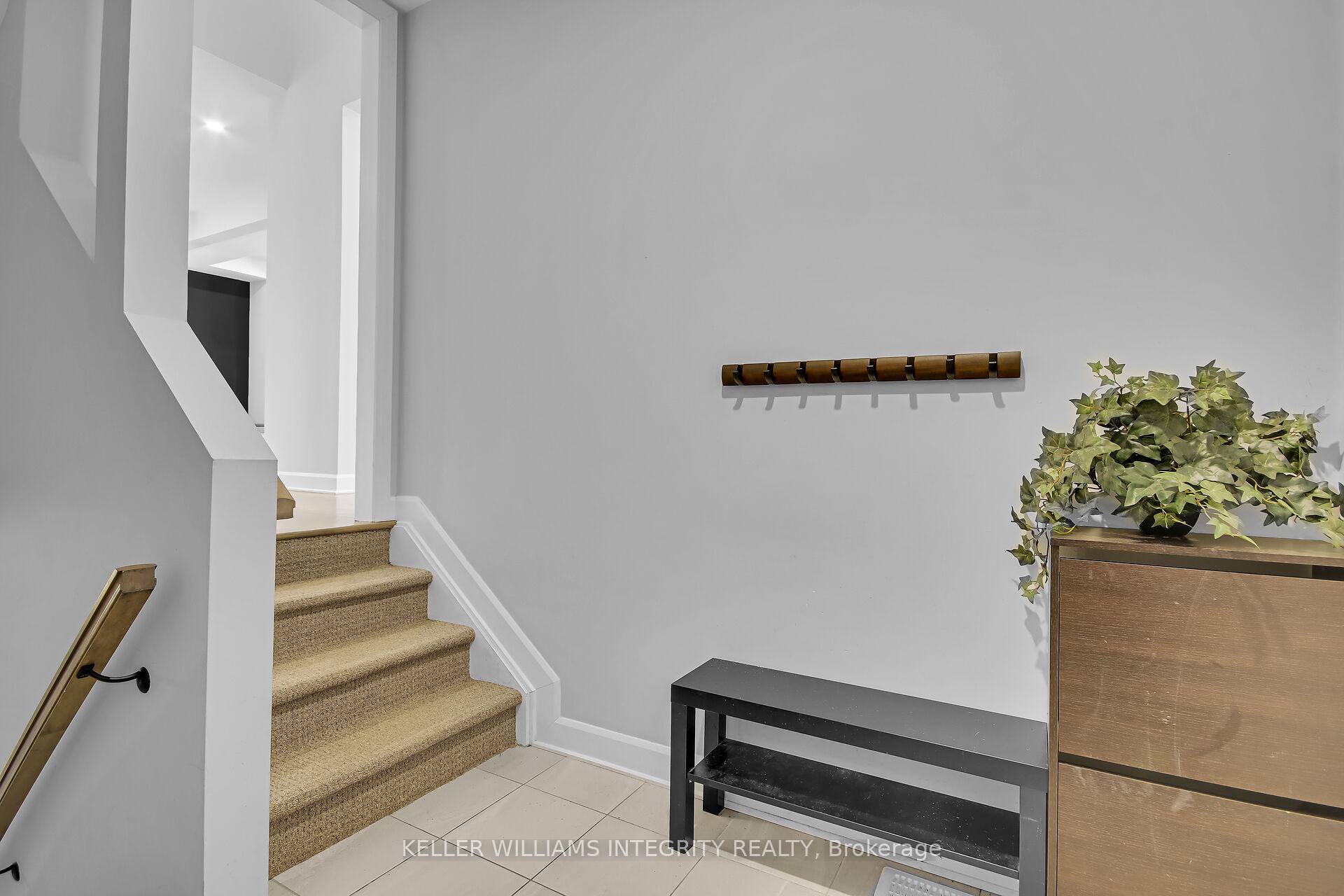 Photo 23 of 23 Aura Avenue, Ottawa, Barrhaven - Heritage Park — HOMEH