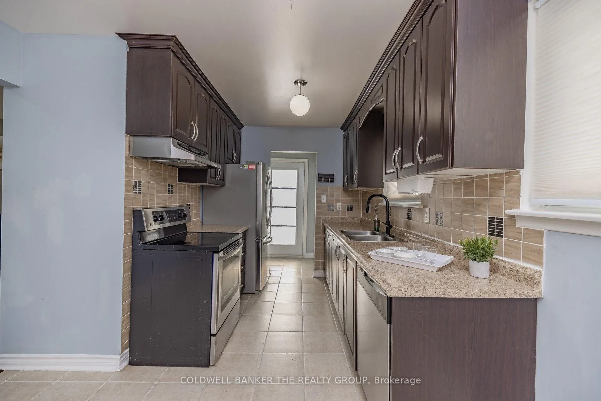Photo 11 of 89 Greenmount Road, Brampton, Northgate — HOMEH