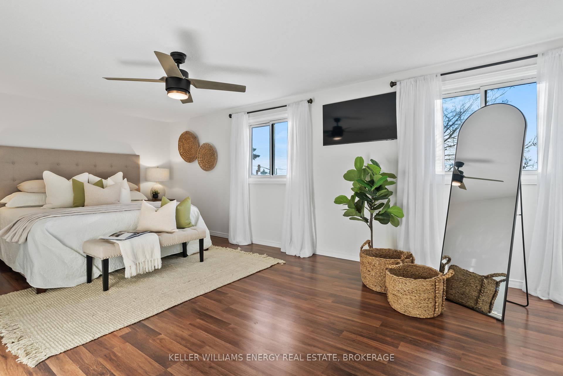 Photo 16 of 625 Grandview Street S, Oshawa, Donevan — HOMEH