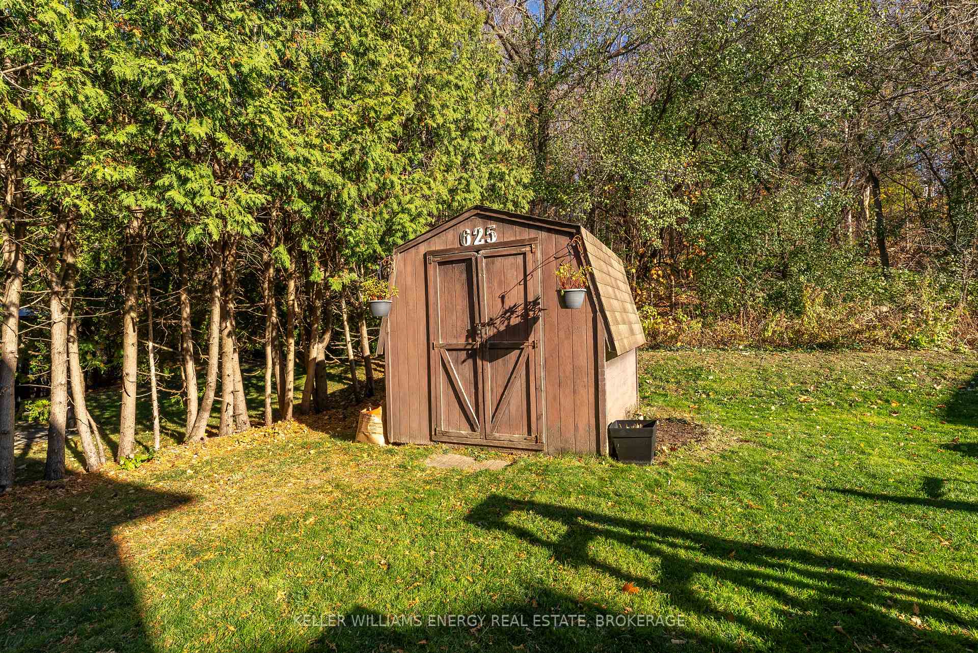 Photo 33 of 625 Grandview Street S, Oshawa, Donevan — HOMEH