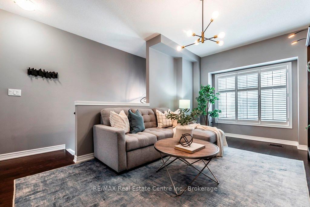 Photo 7 of 4128 Galileo Common, Burlington, Shoreacres — HOMEH