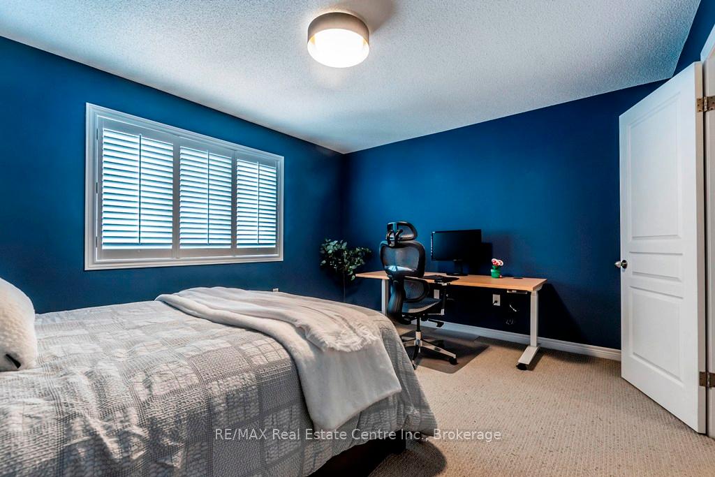 Photo 18 of 4128 Galileo Common, Burlington, Shoreacres — HOMEH