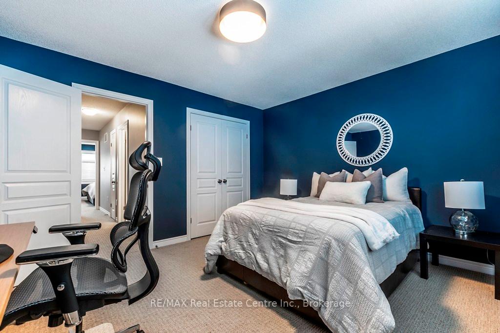 Photo 19 of 4128 Galileo Common, Burlington, Shoreacres — HOMEH