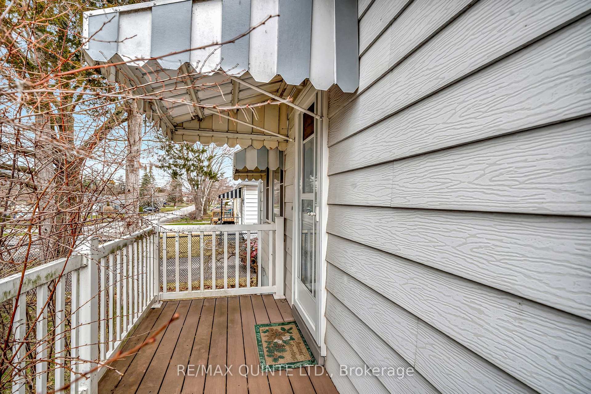 Photo 4 of 25 Valleyview Crescent, Belleville, Belleville Ward — HOMEH