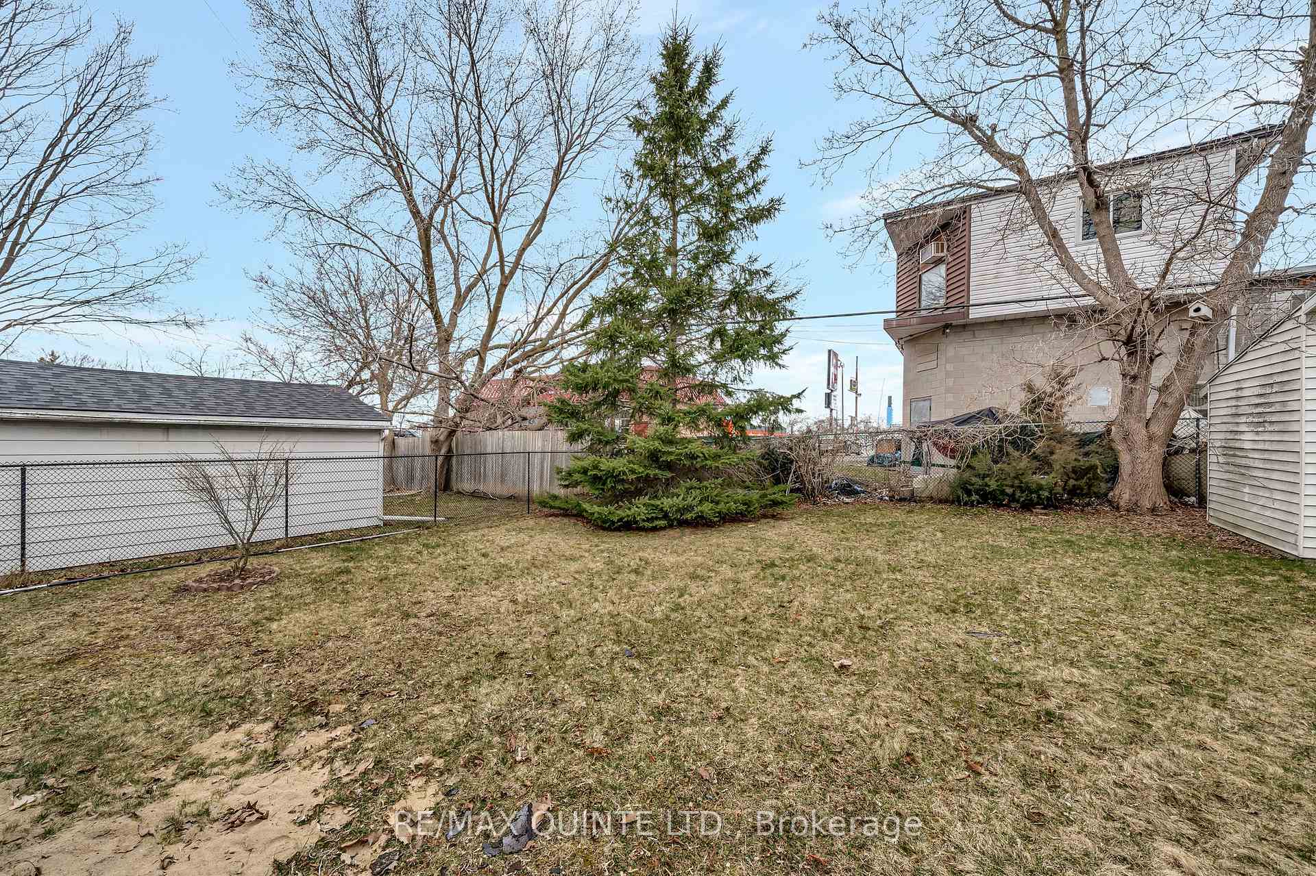 Photo 32 of 25 Valleyview Crescent, Belleville, Belleville Ward — HOMEH
