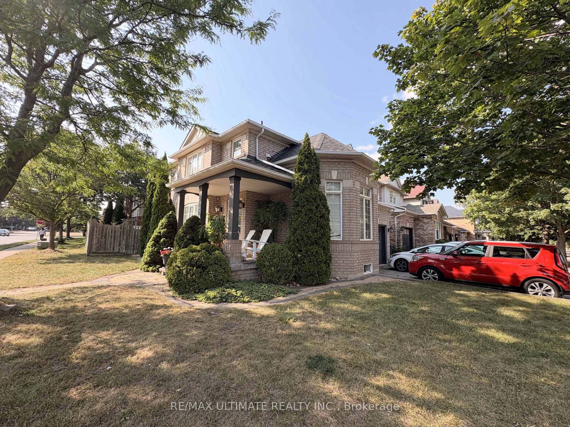 Photo 3 of 3 Riggs Drive, Brampton, Fletcher's Meadow — HOMEH