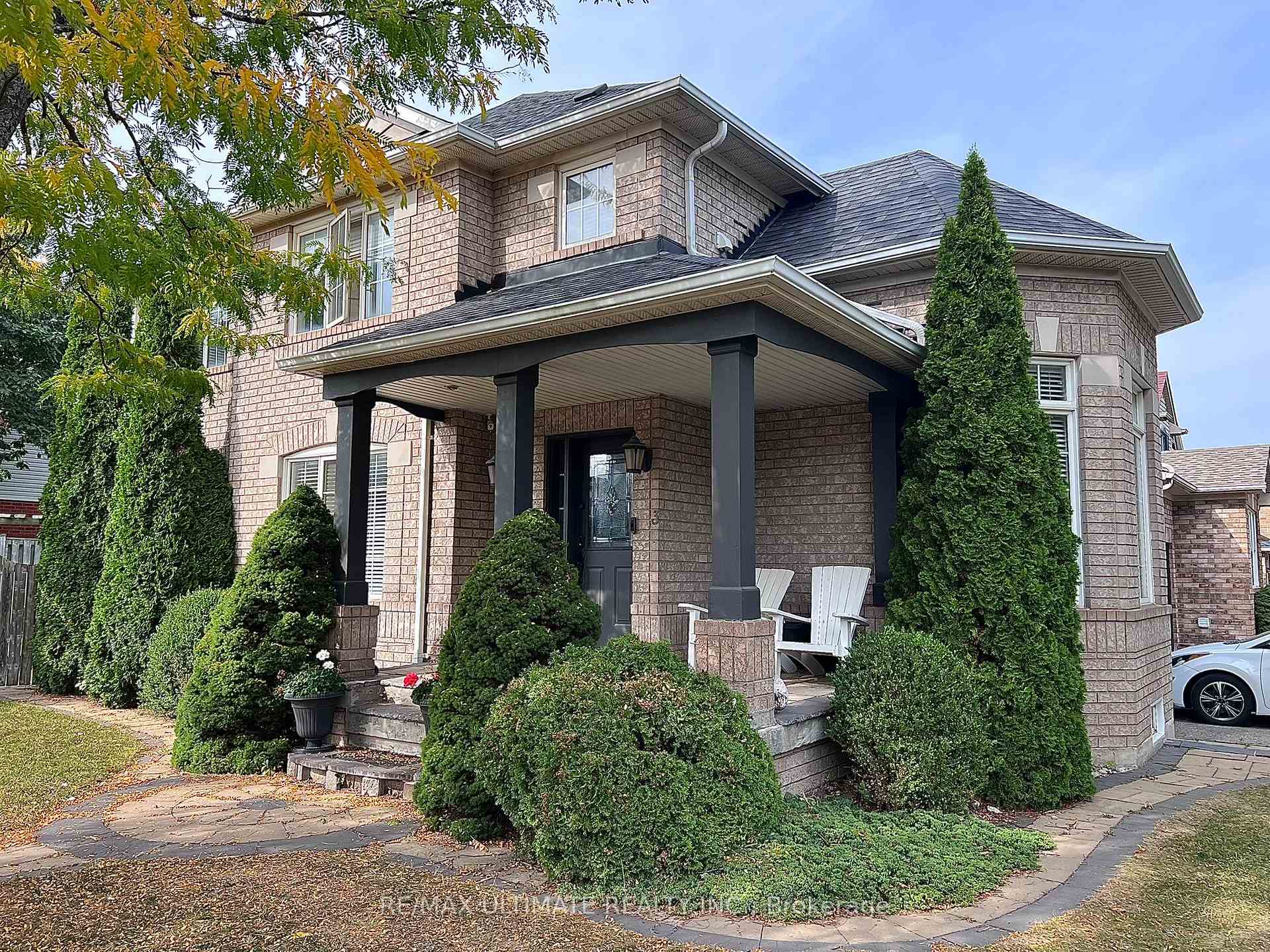 Photo 5 of 3 Riggs Drive, Brampton, Fletcher's Meadow — HOMEH