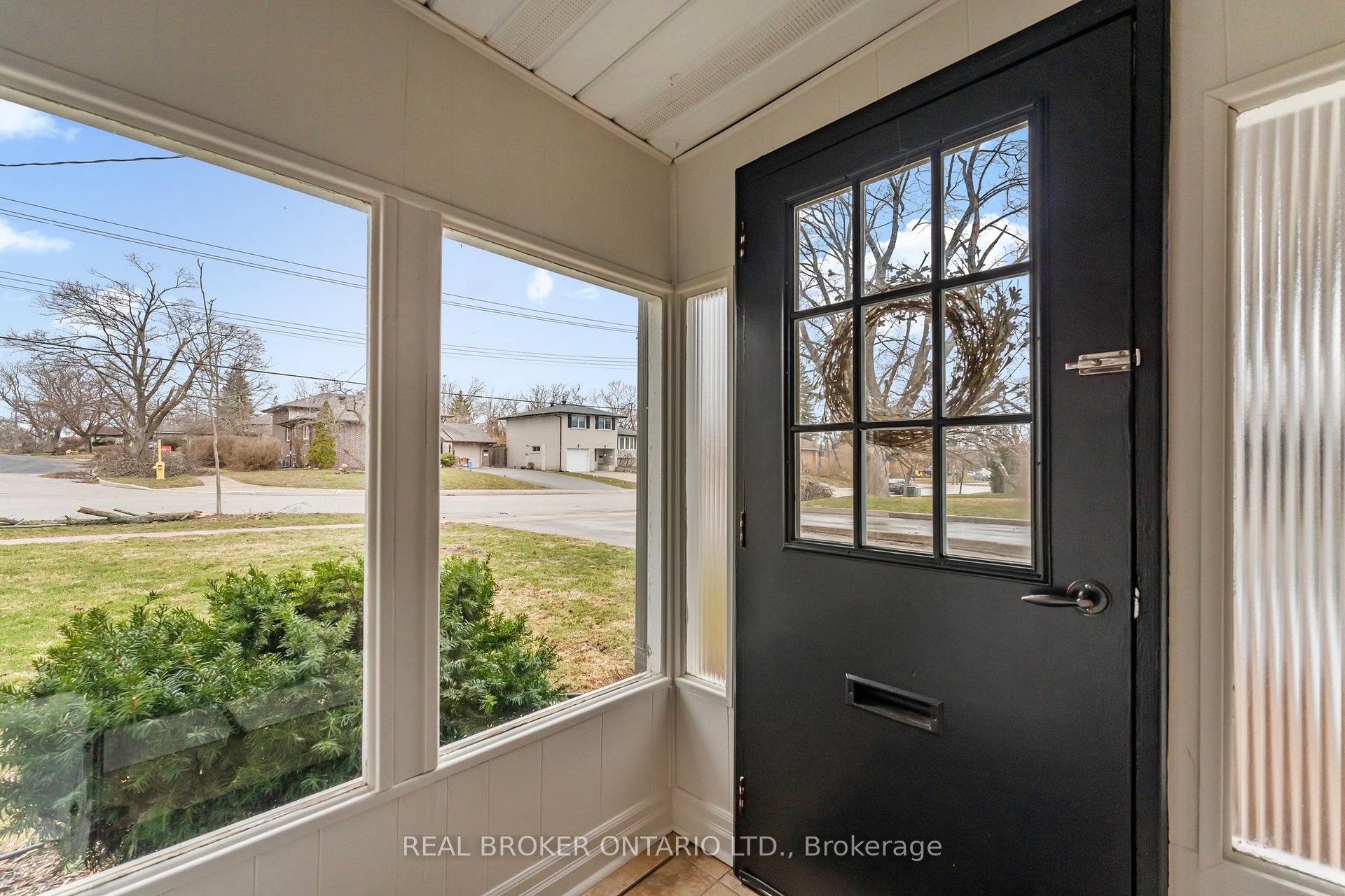 Photo 3 of 169 Cook Street, Barrie, Codrington — HOMEH