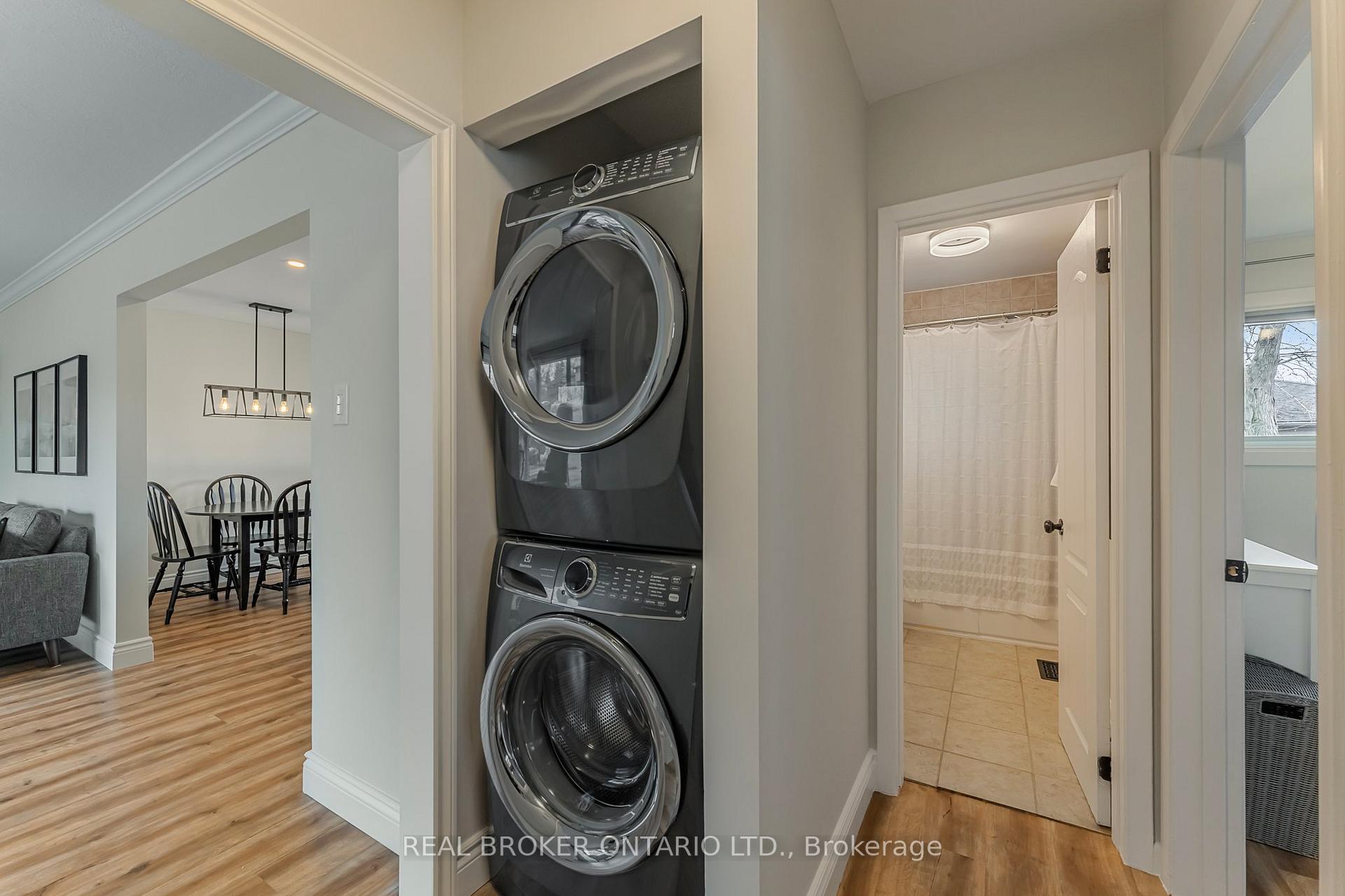 Photo 16 of 169 Cook Street, Barrie, Codrington — HOMEH