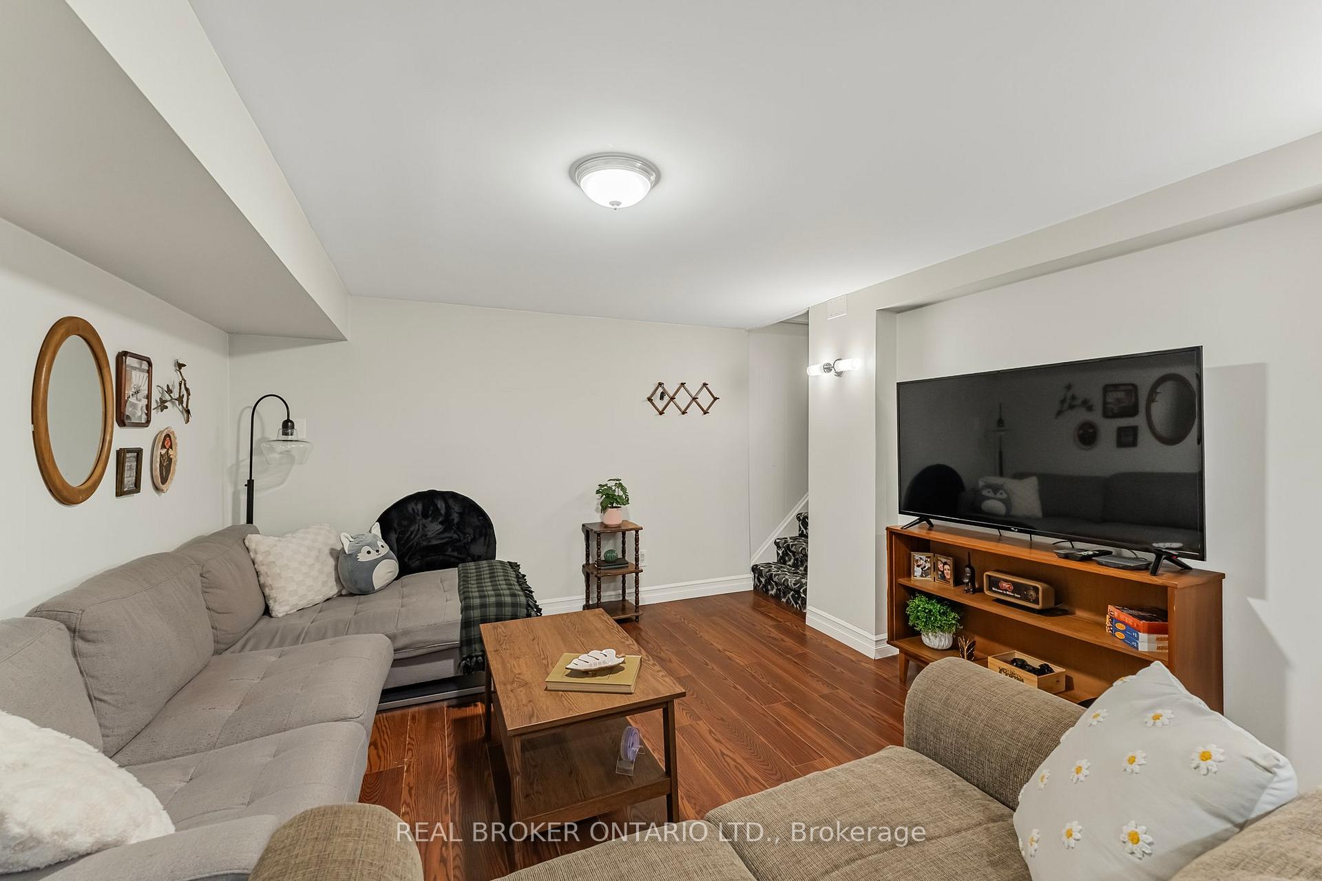 Photo 29 of 169 Cook Street, Barrie, Codrington — HOMEH