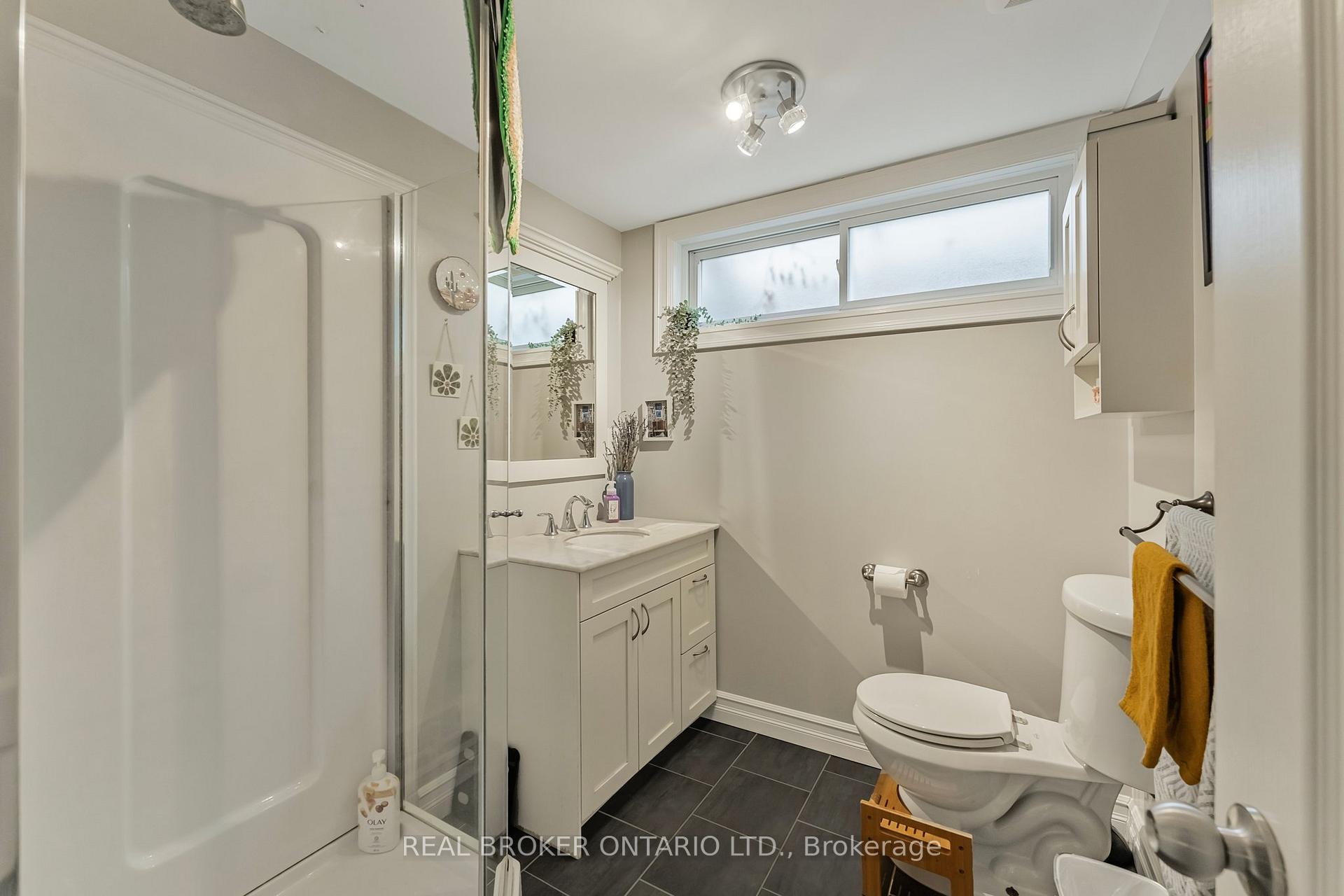 Photo 36 of 169 Cook Street, Barrie, Codrington — HOMEH