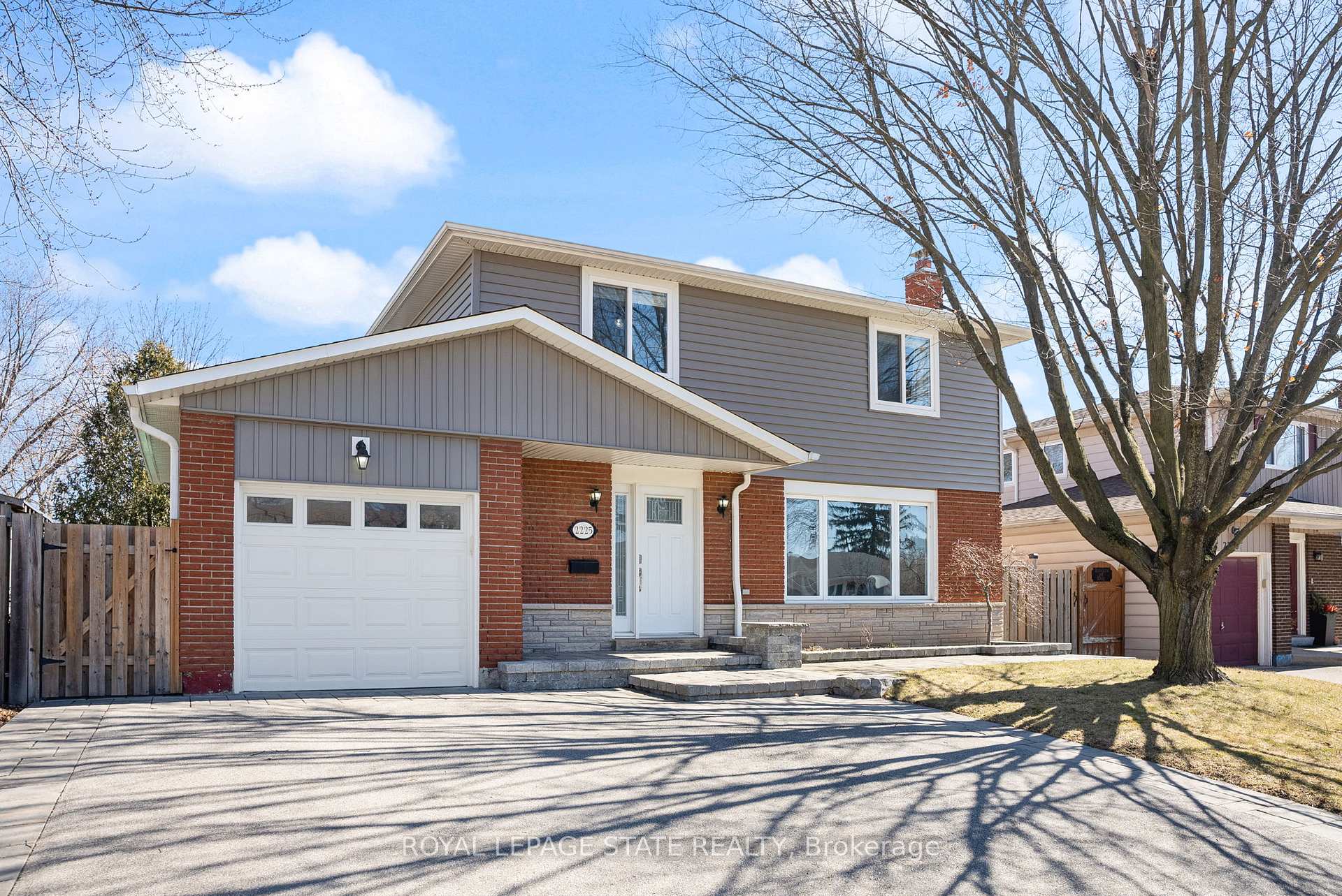 Photo 6 of 2225 Sheffield Drive, Burlington, Brant Hills — HOMEH