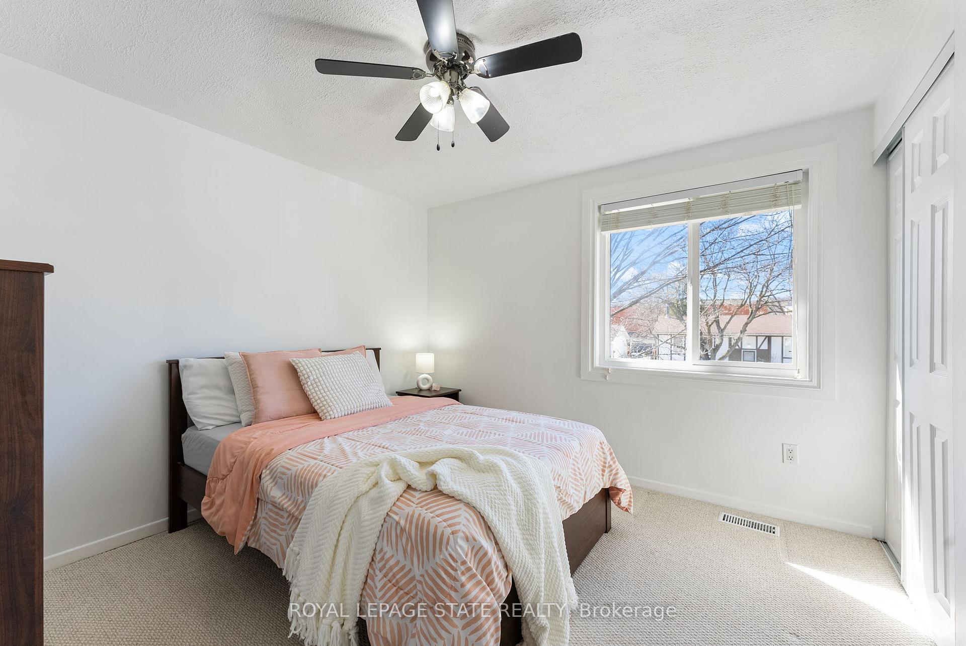 Photo 22 of 2225 Sheffield Drive, Burlington, Brant Hills — HOMEH