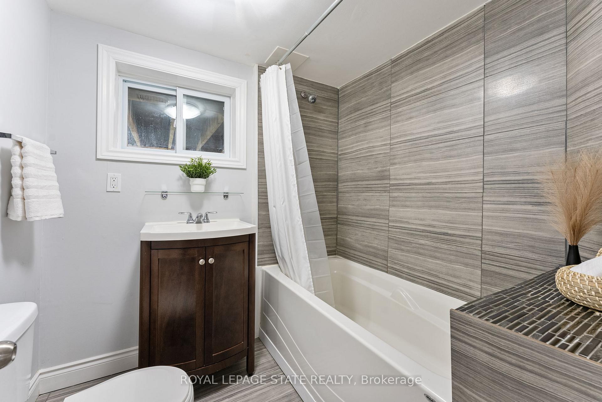 Photo 31 of 2225 Sheffield Drive, Burlington, Brant Hills — HOMEH