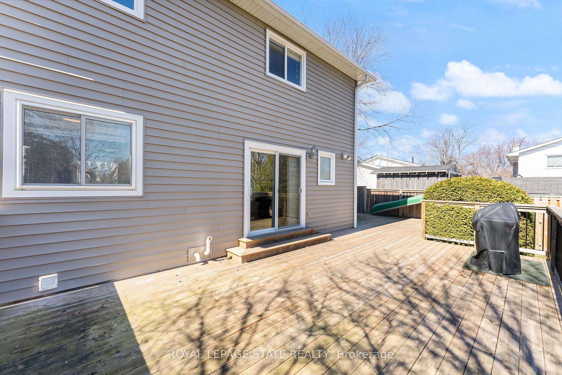 Photo 35 of 2225 Sheffield Drive, Burlington, Brant Hills — HOMEH