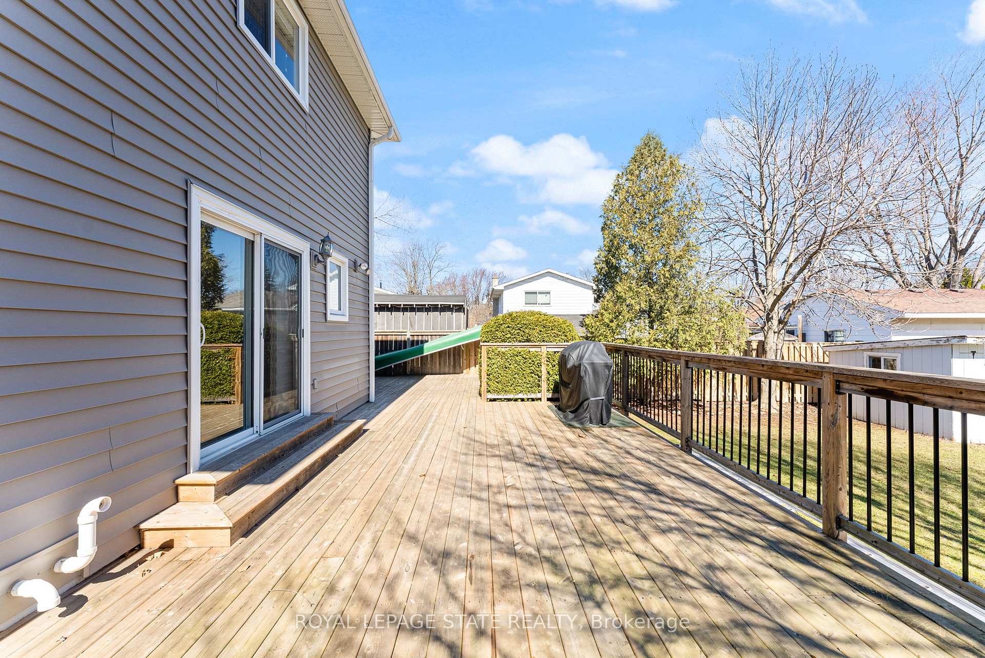 Photo 36 of 2225 Sheffield Drive, Burlington, Brant Hills — HOMEH