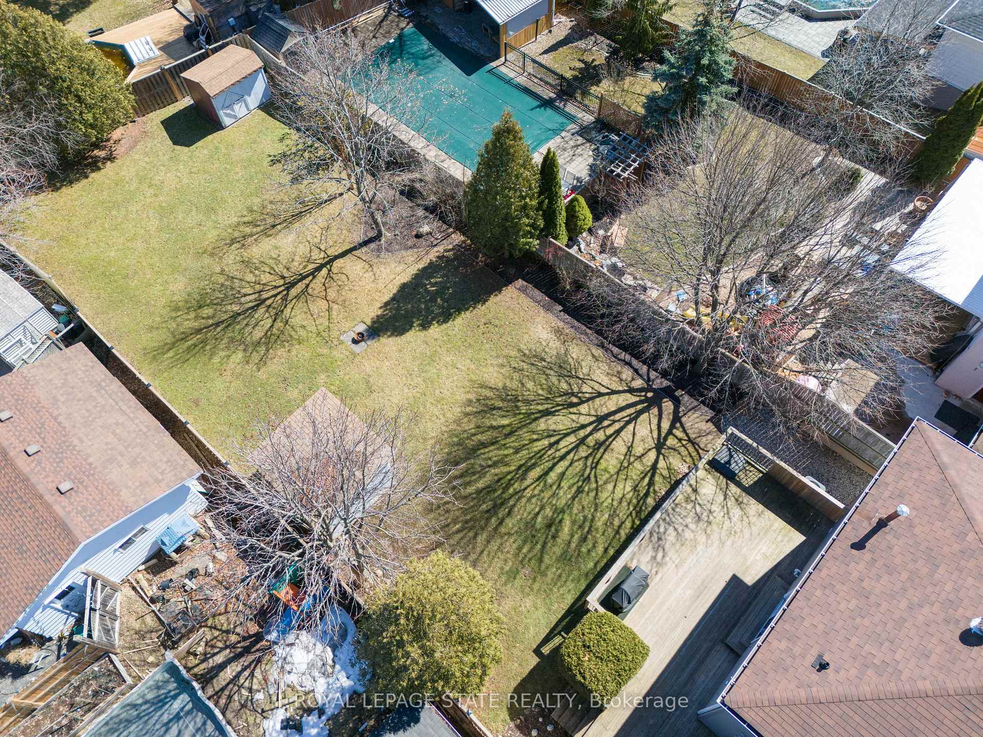 Photo 38 of 2225 Sheffield Drive, Burlington, Brant Hills — HOMEH