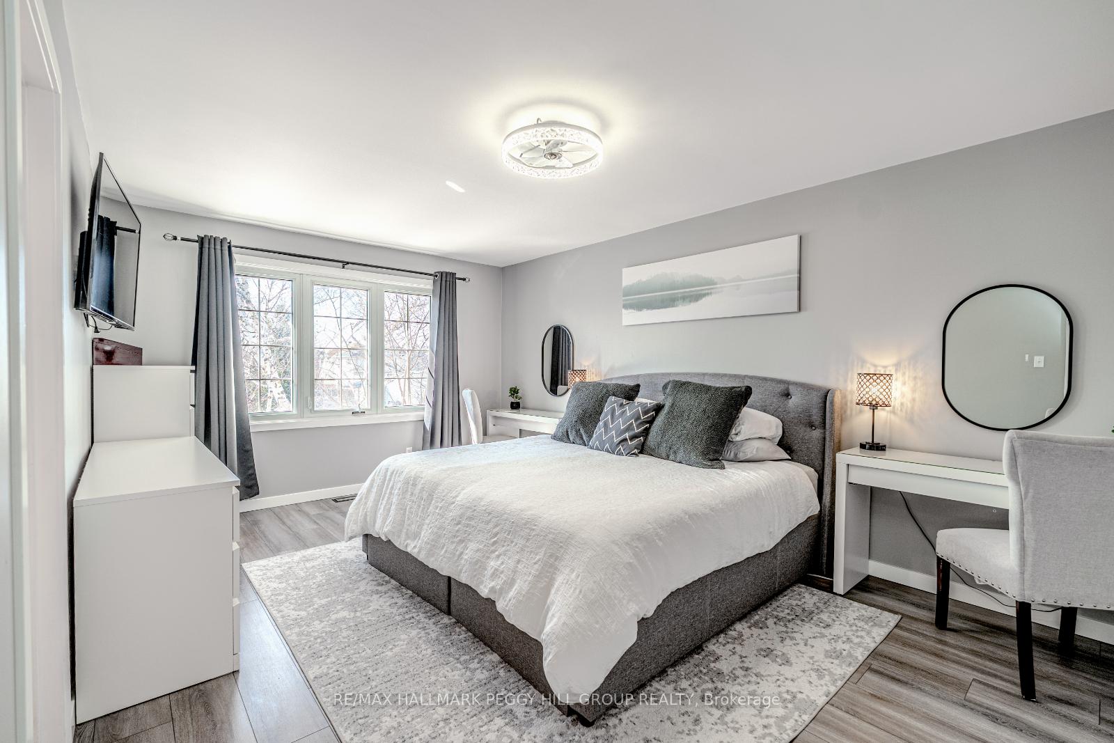 Photo 9 of 10 Rosenfeld Drive, Barrie, Grove East — HOMEH