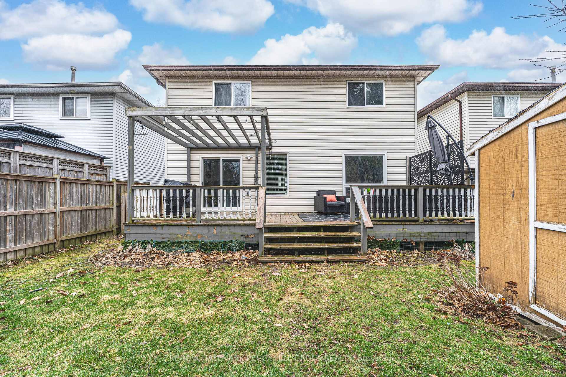 Photo 21 of 10 Rosenfeld Drive, Barrie, Grove East — HOMEH