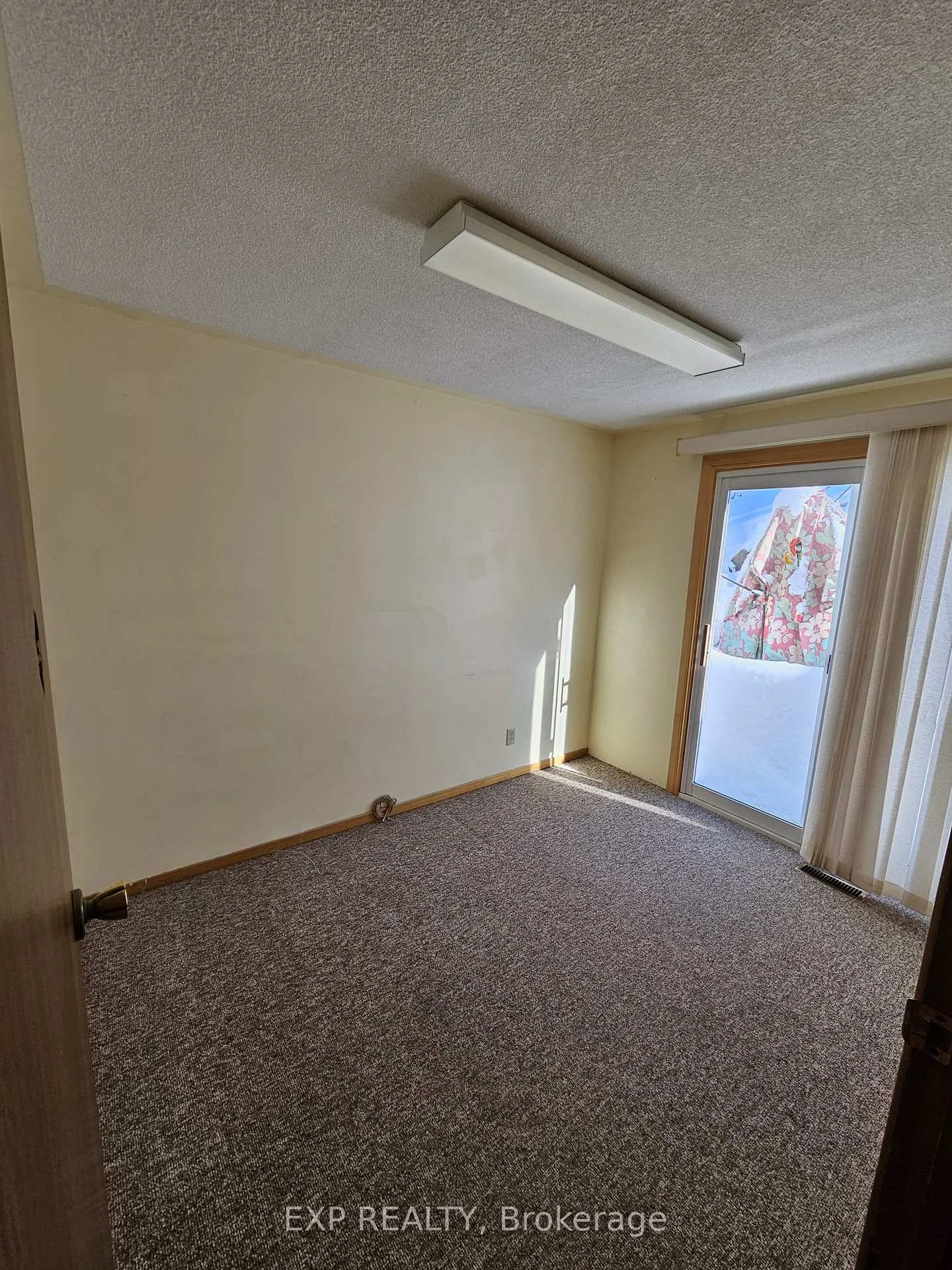 Photo 15 of 18 Valley Crescent, Elliot Lake — HOMEH