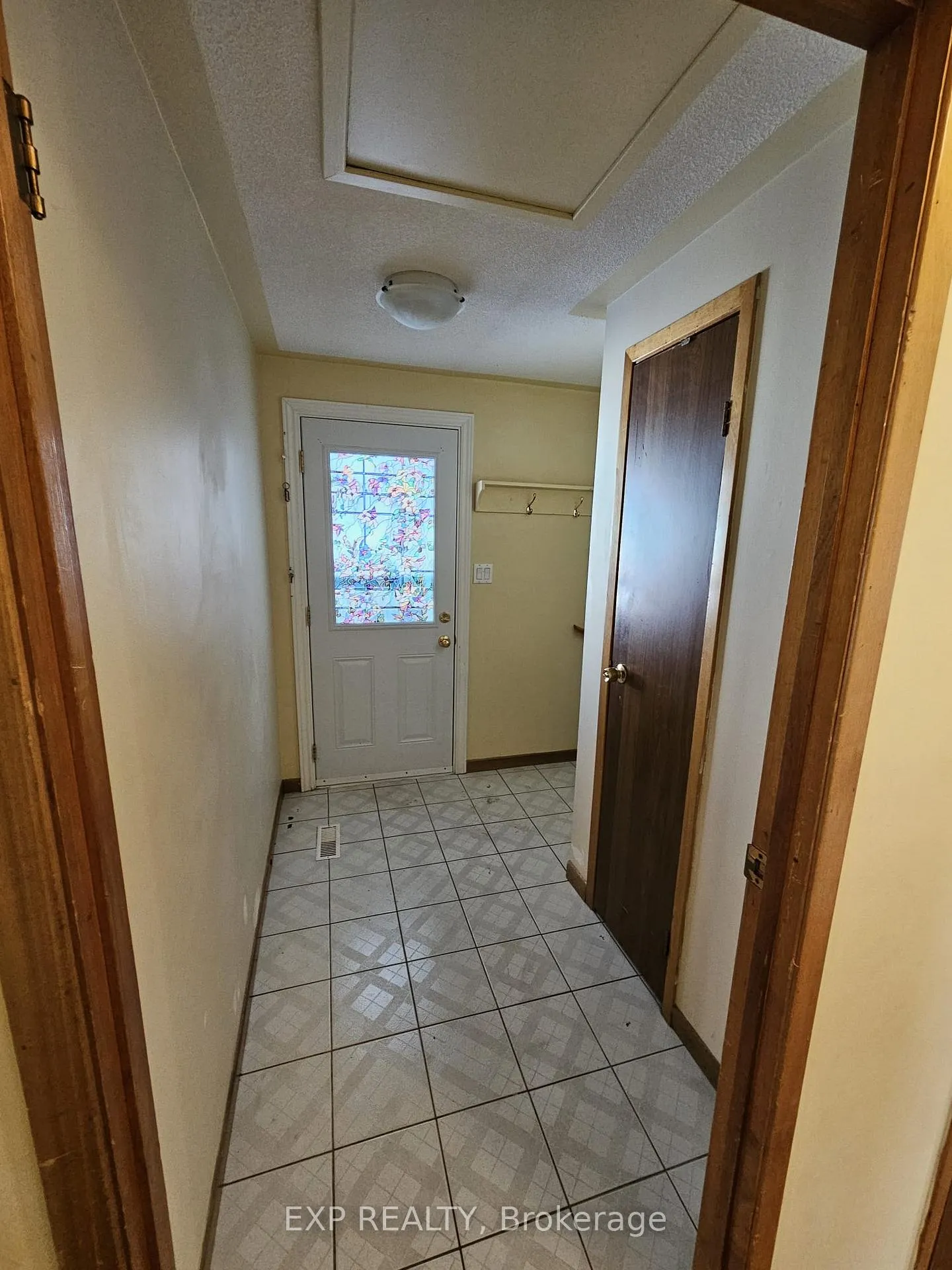 Photo 16 of 18 Valley Crescent, Elliot Lake — HOMEH
