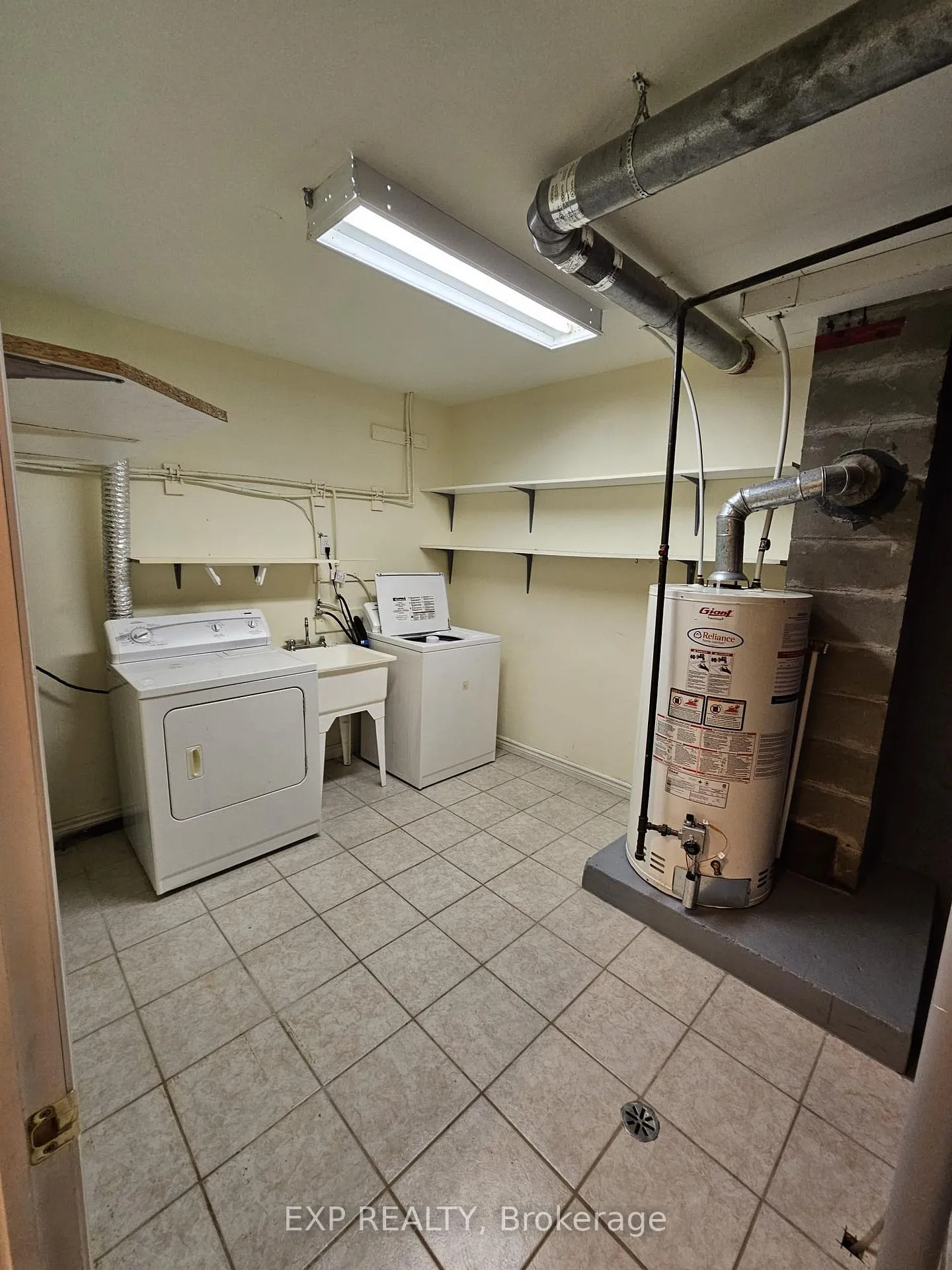 Photo 25 of 18 Valley Crescent, Elliot Lake — HOMEH