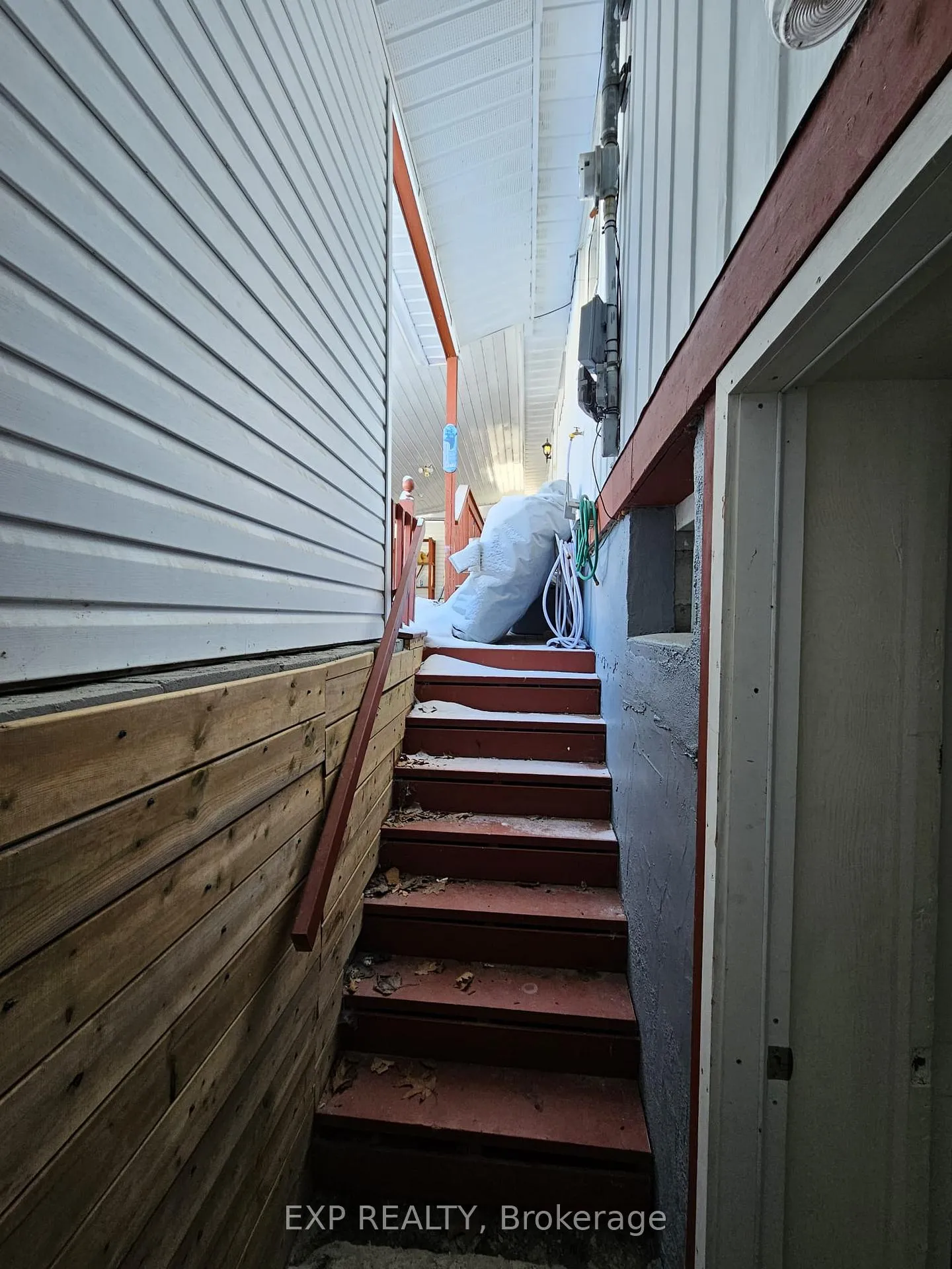 Photo 31 of 18 Valley Crescent, Elliot Lake — HOMEH