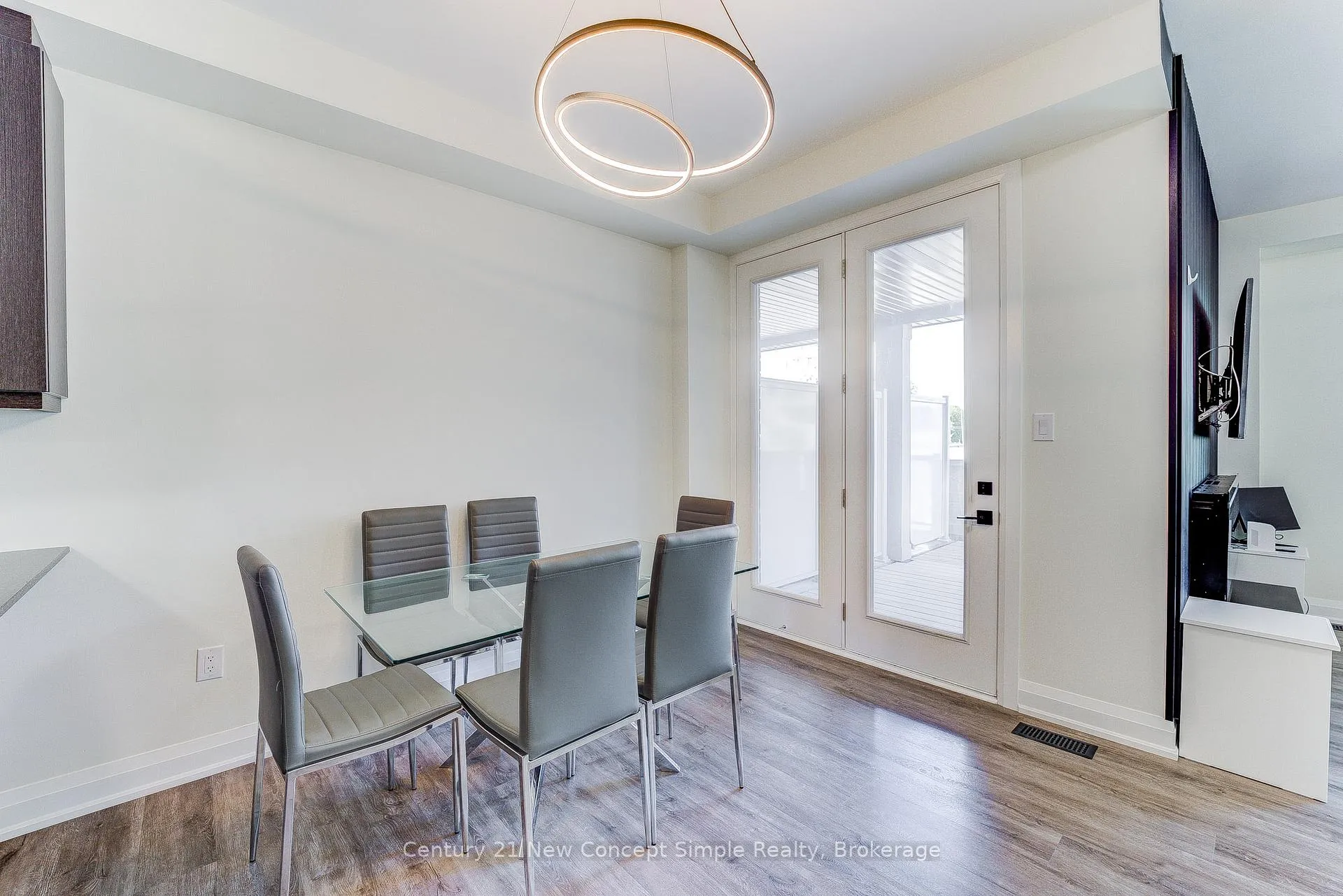 Photo 14 of 3407 Davis Dr, Whitchurch-Stouffville, Rural Whitchurch-Stouffville — HOMEH