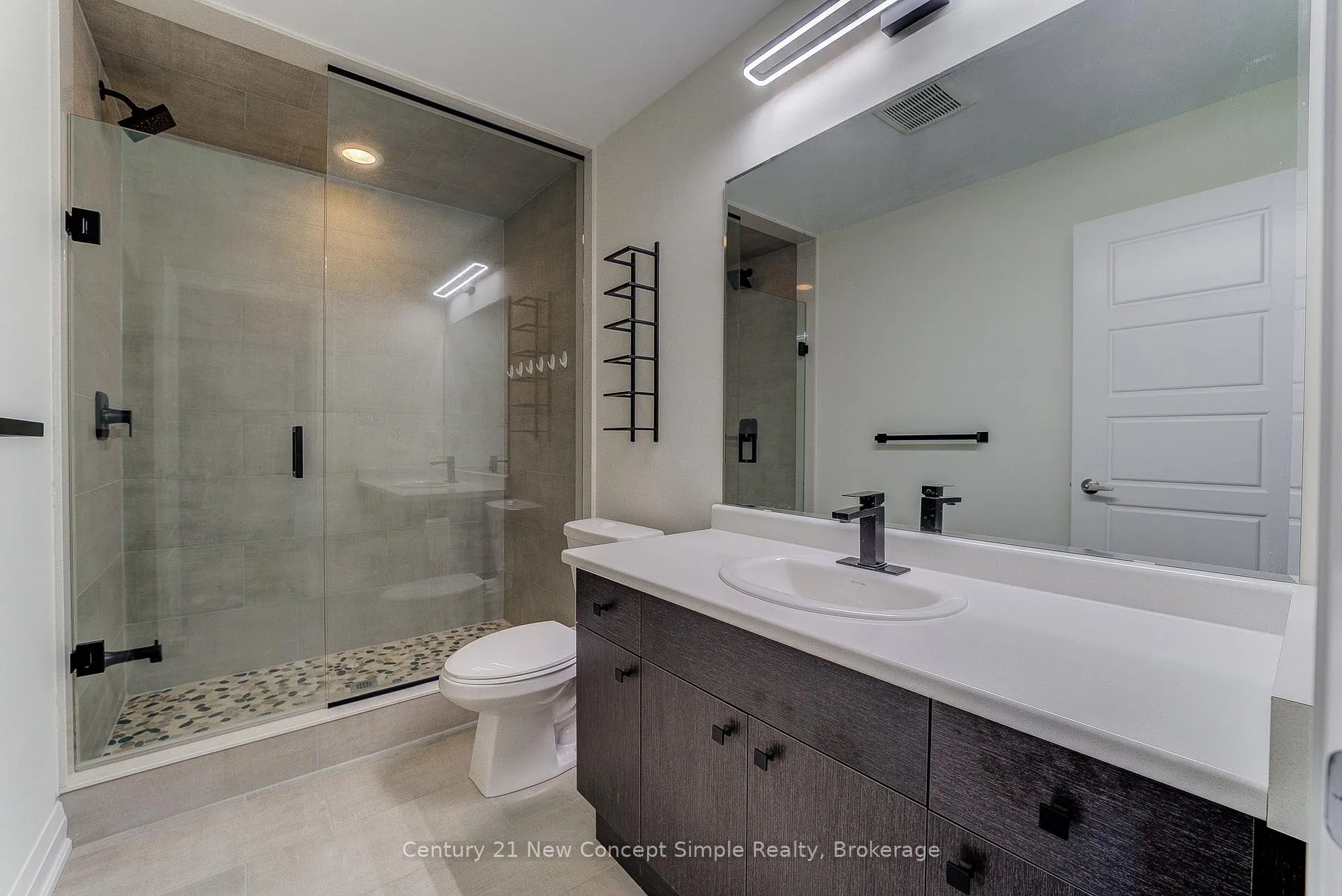 Photo 34 of 3407 Davis Dr, Whitchurch-Stouffville, Rural Whitchurch-Stouffville — HOMEH