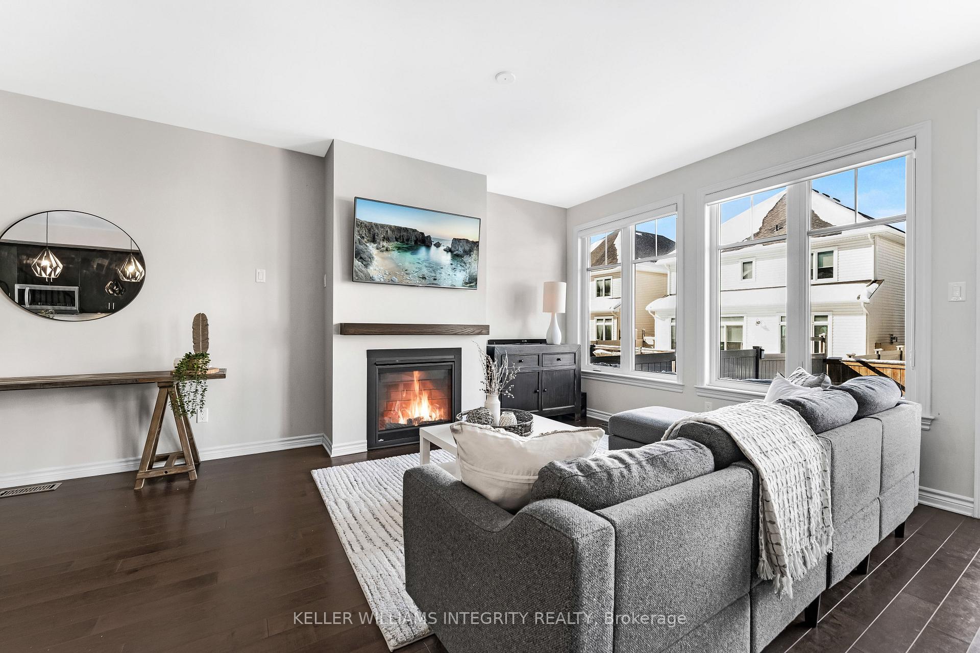 Photo 10 of 539 Jackdaw Avenue, Ottawa, Barrhaven - Half Moon Bay — HOMEH