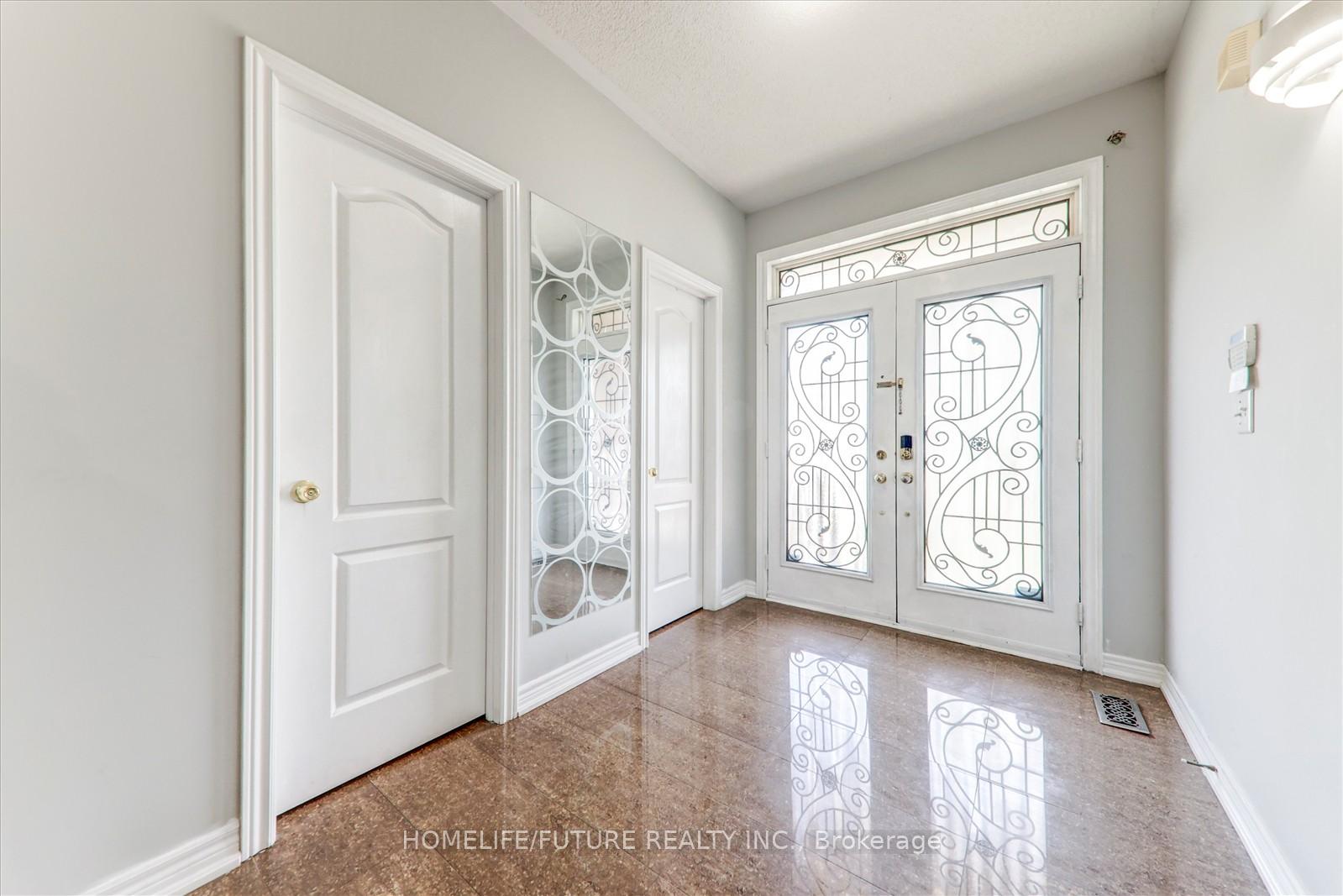 Photo 5 of 197 Thorndale Road, Brampton, Bram East — HOMEH