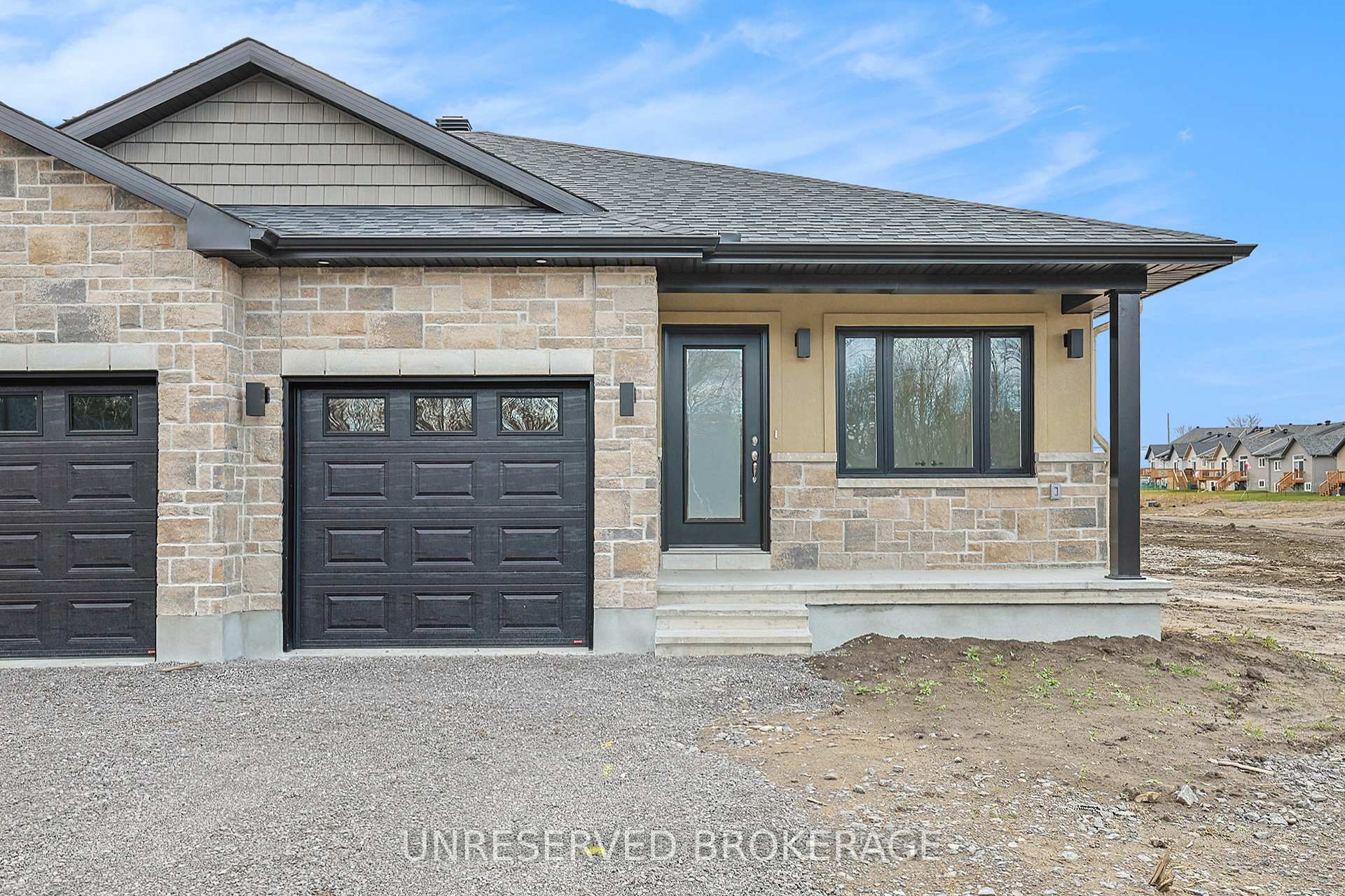 Photo 1 of 170 Seabert Drive, Arnprior — HOMEH