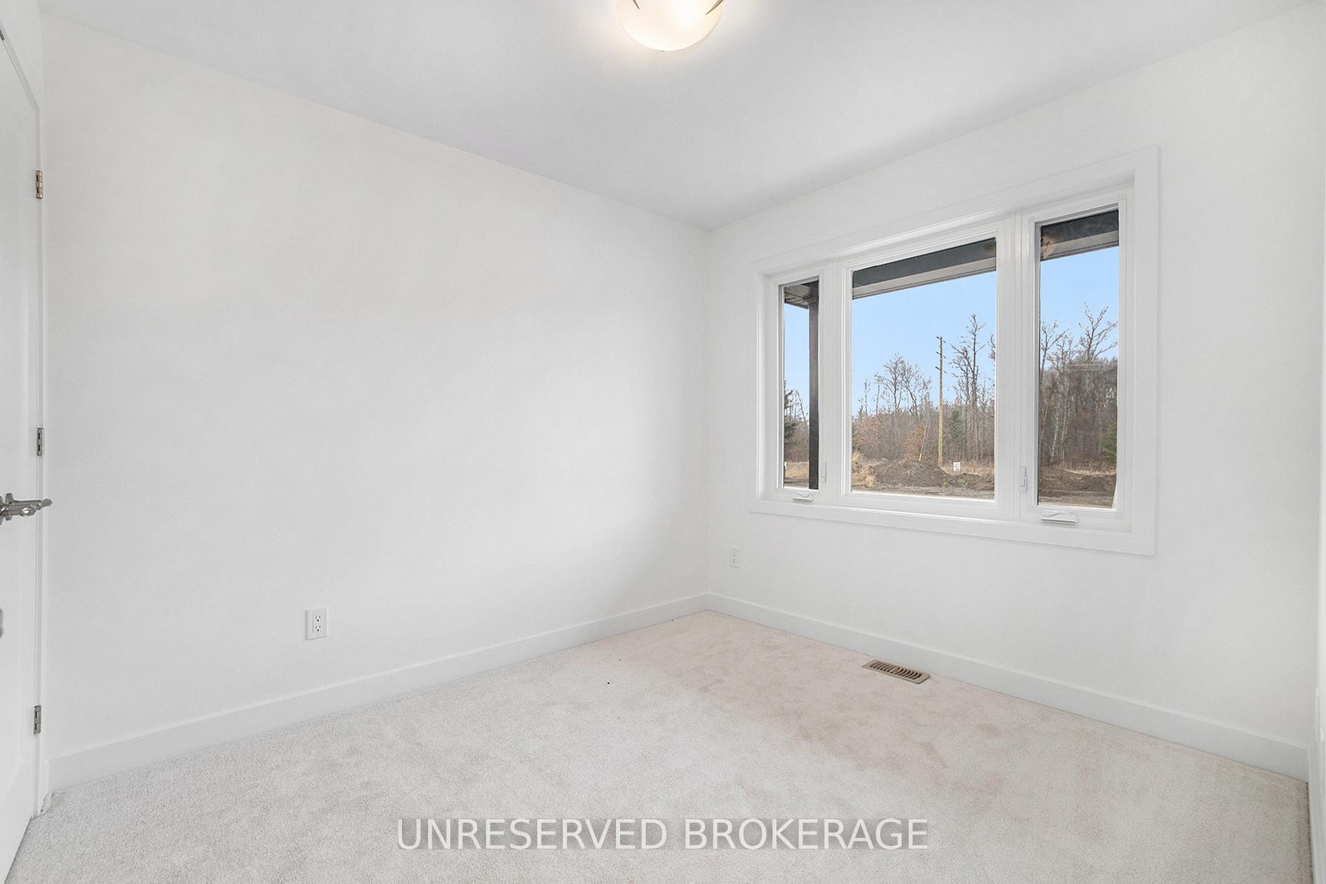 Photo 7 of 170 Seabert Drive, Arnprior — HOMEH