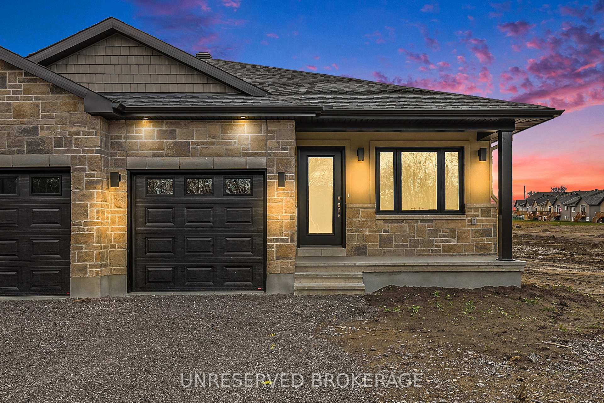 Photo 19 of 170 Seabert Drive, Arnprior — HOMEH