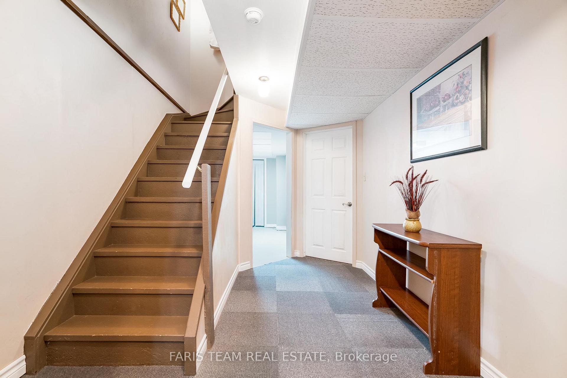 Photo 16 of 98 Brucker Road, Barrie, Holly — HOMEH