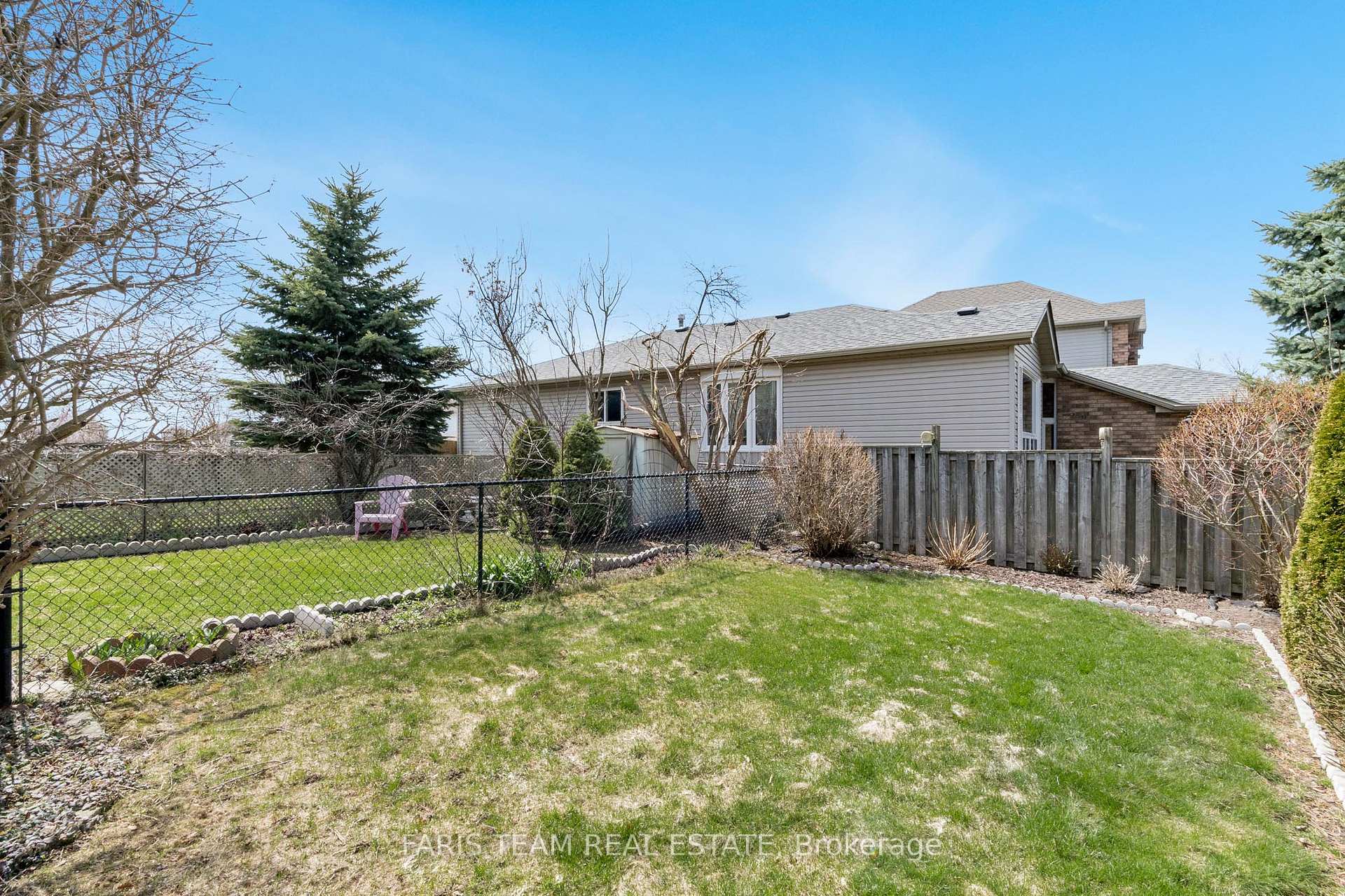 Photo 22 of 98 Brucker Road, Barrie, Holly — HOMEH