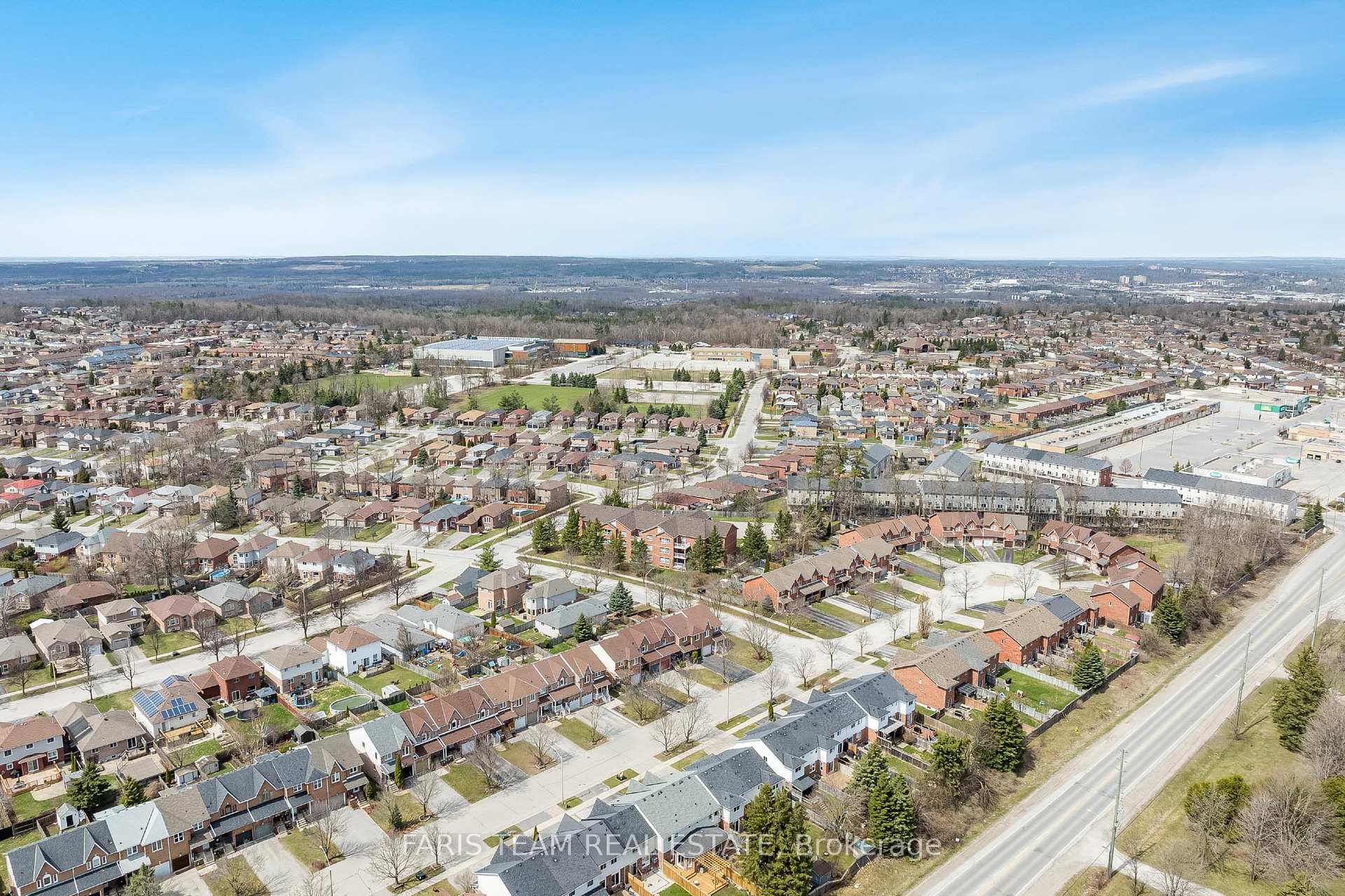Photo 25 of 98 Brucker Road, Barrie, Holly — HOMEH