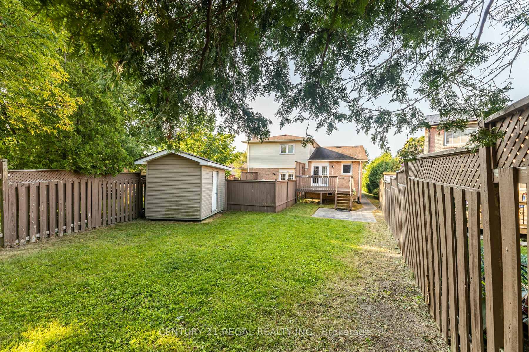 Photo 20 of 88 Overbank Drive, Oshawa, McLaughlin — HOMEH