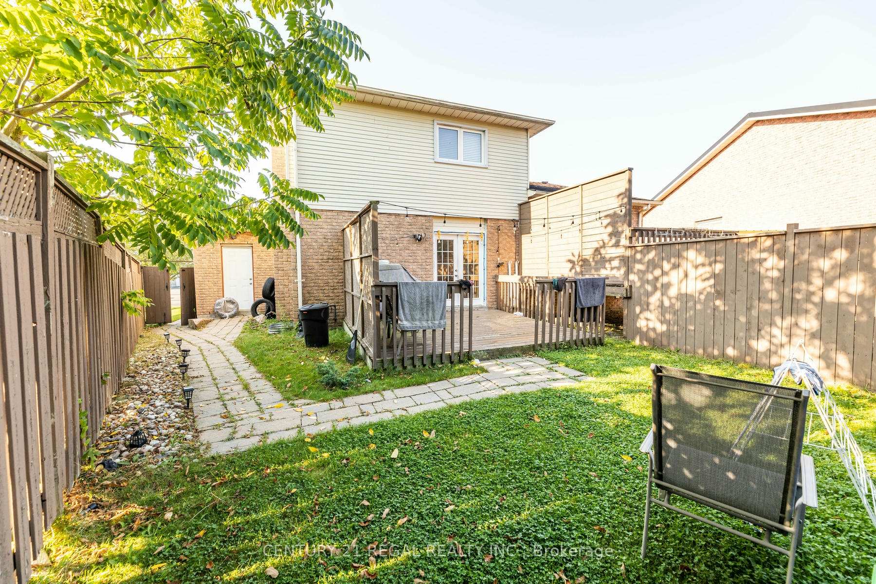 Photo 25 of 88 Overbank Drive, Oshawa, McLaughlin — HOMEH