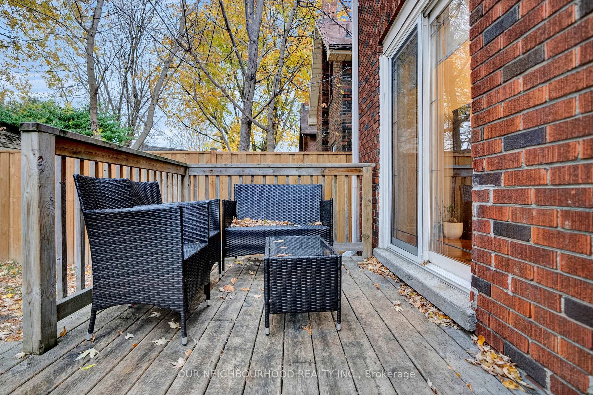 Photo 32 of 196 Oshawa Boulevard N, Oshawa, O'Neill — HOMEH