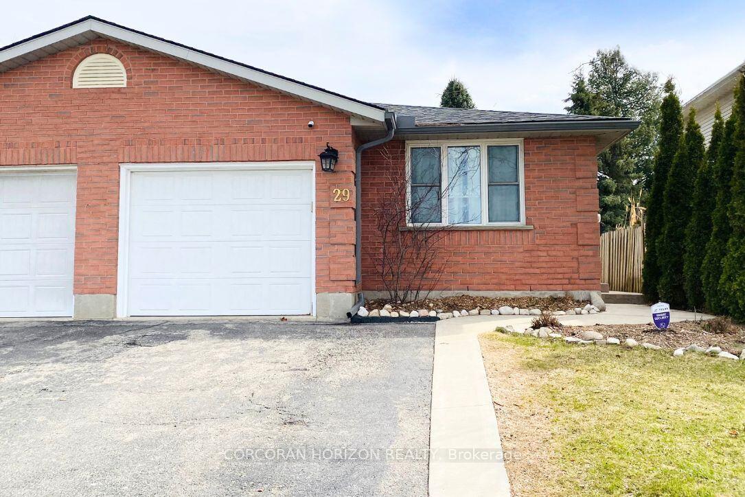 Photo 1 of Unit B, 29 Oak Avenue, Brant, Paris — HOMEH
