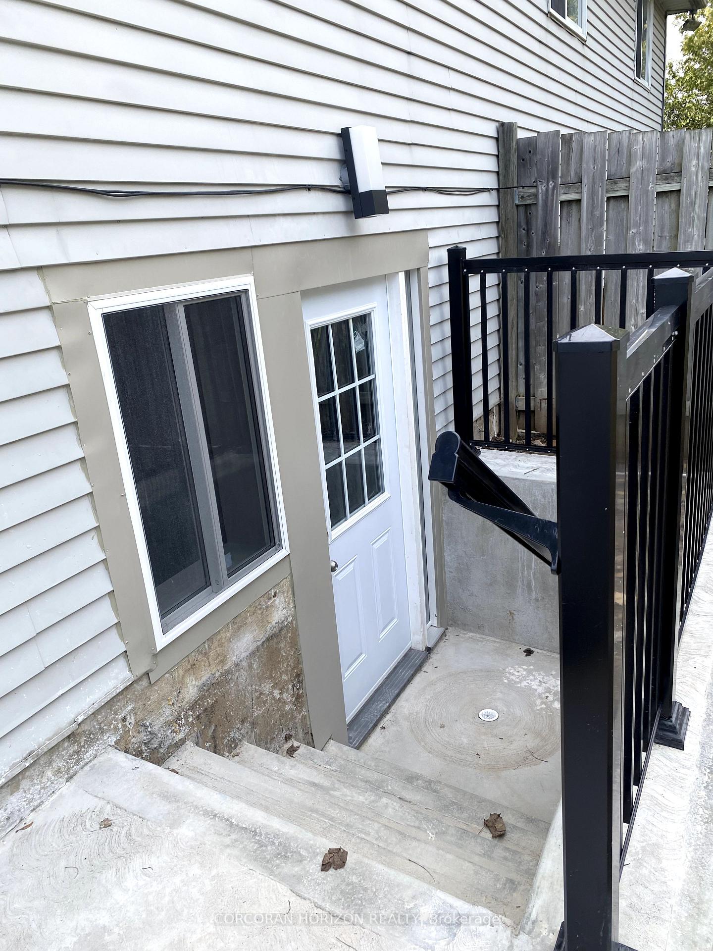 Photo 10 of Unit B, 29 Oak Avenue, Brant, Paris — HOMEH