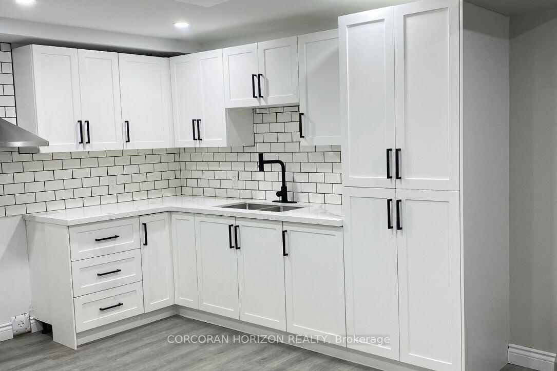 Photo 5 of Unit B, 29 Oak Avenue, Brant, Paris — HOMEH