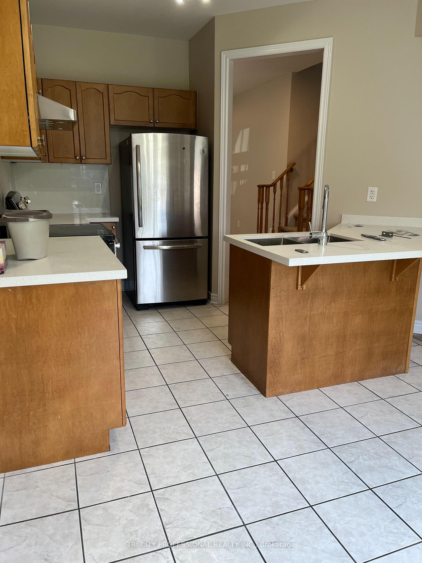 Photo 10 of 78 Ashdale Road, Brampton, Bram West — HOMEH
