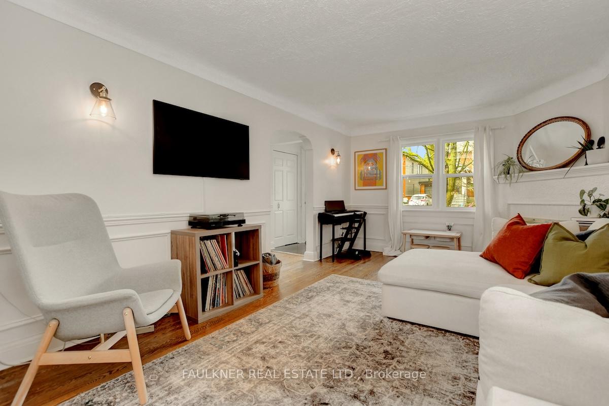 Photo 5 of 513 Cole Avenue, Ottawa, McKellar/Highland — HOMEH