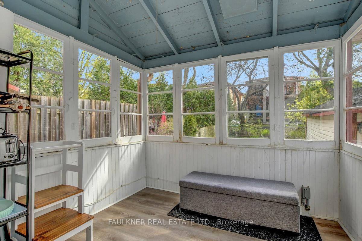 Photo 11 of 513 Cole Avenue, Ottawa, McKellar/Highland — HOMEH