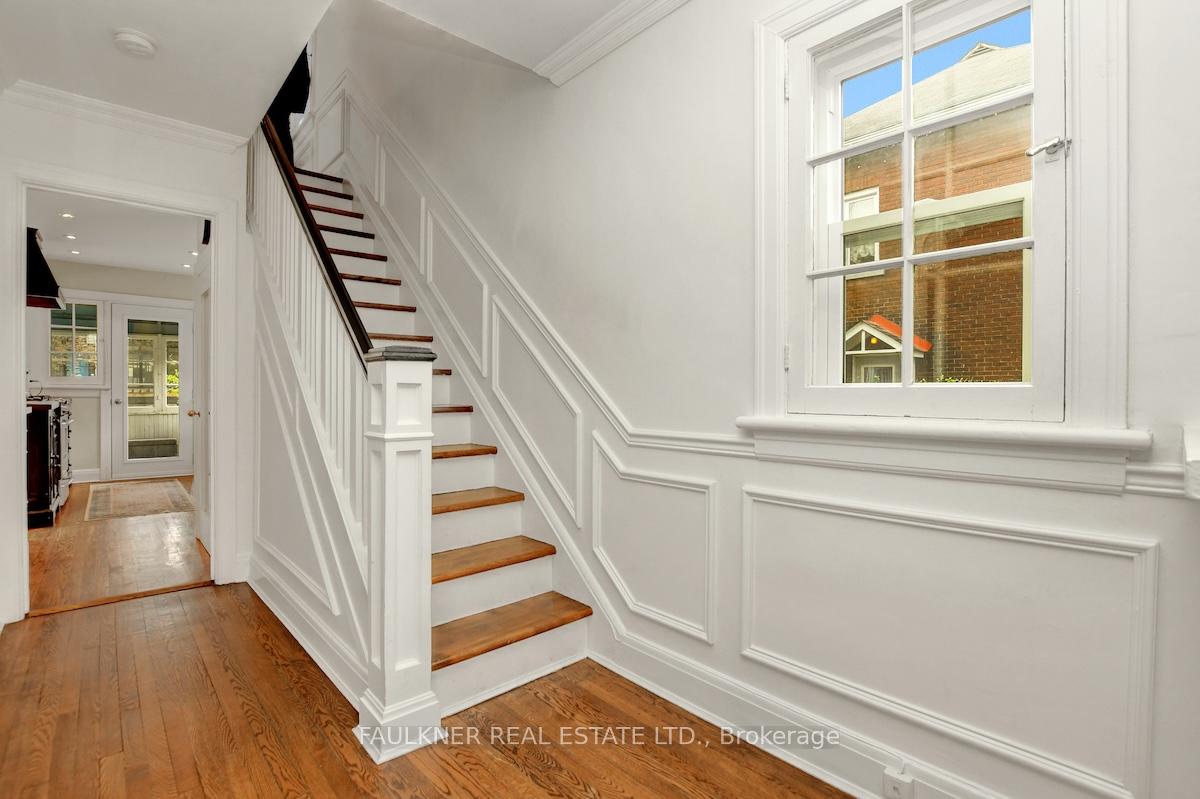 Photo 15 of 513 Cole Avenue, Ottawa, McKellar/Highland — HOMEH